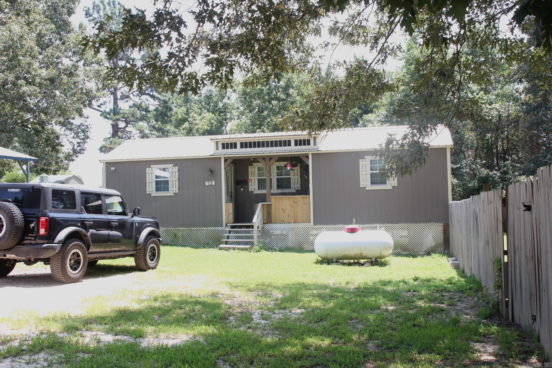72 Ashwood Lane Property Photo 1