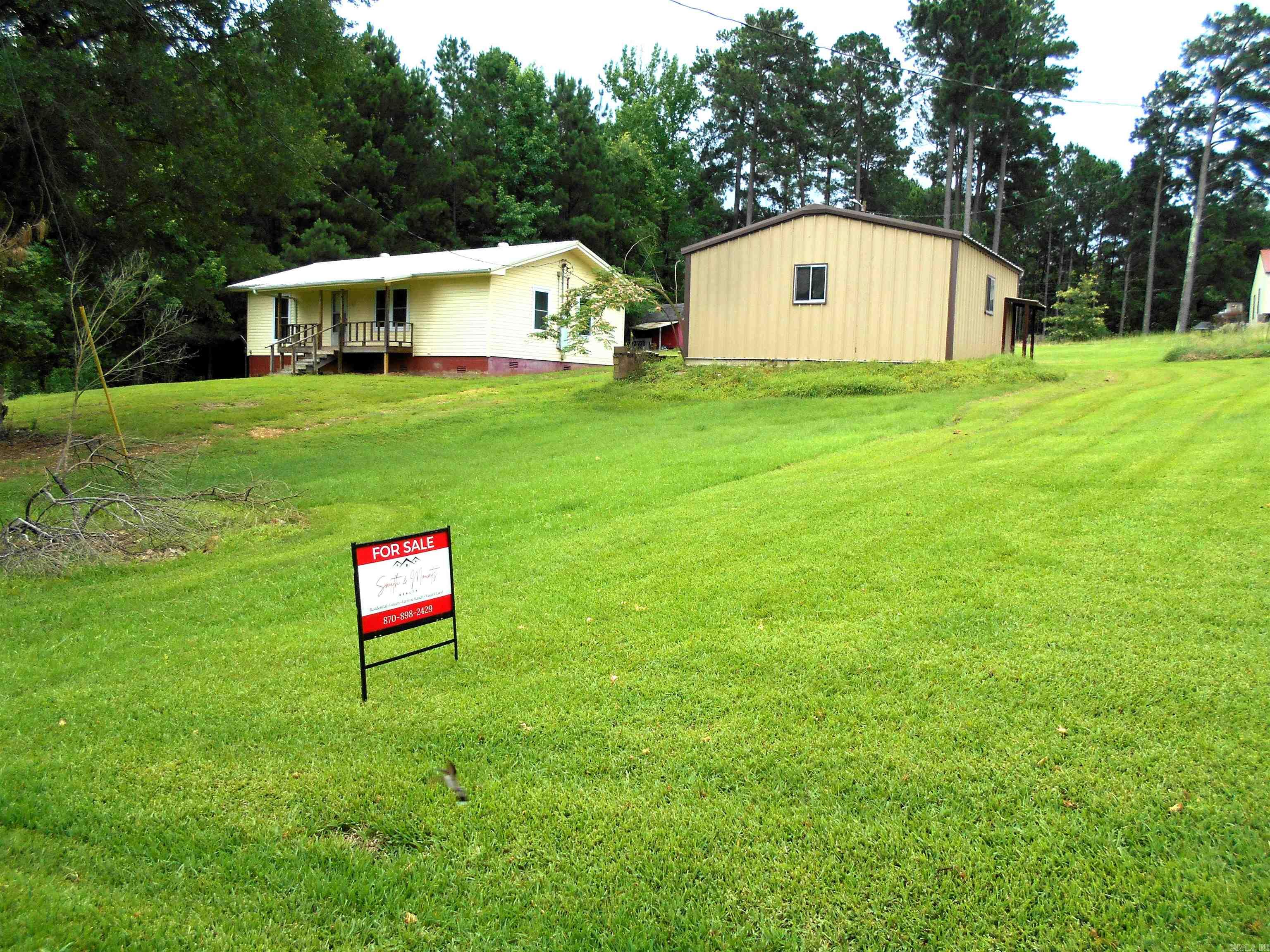 109 Lost Lane Property Photo 1