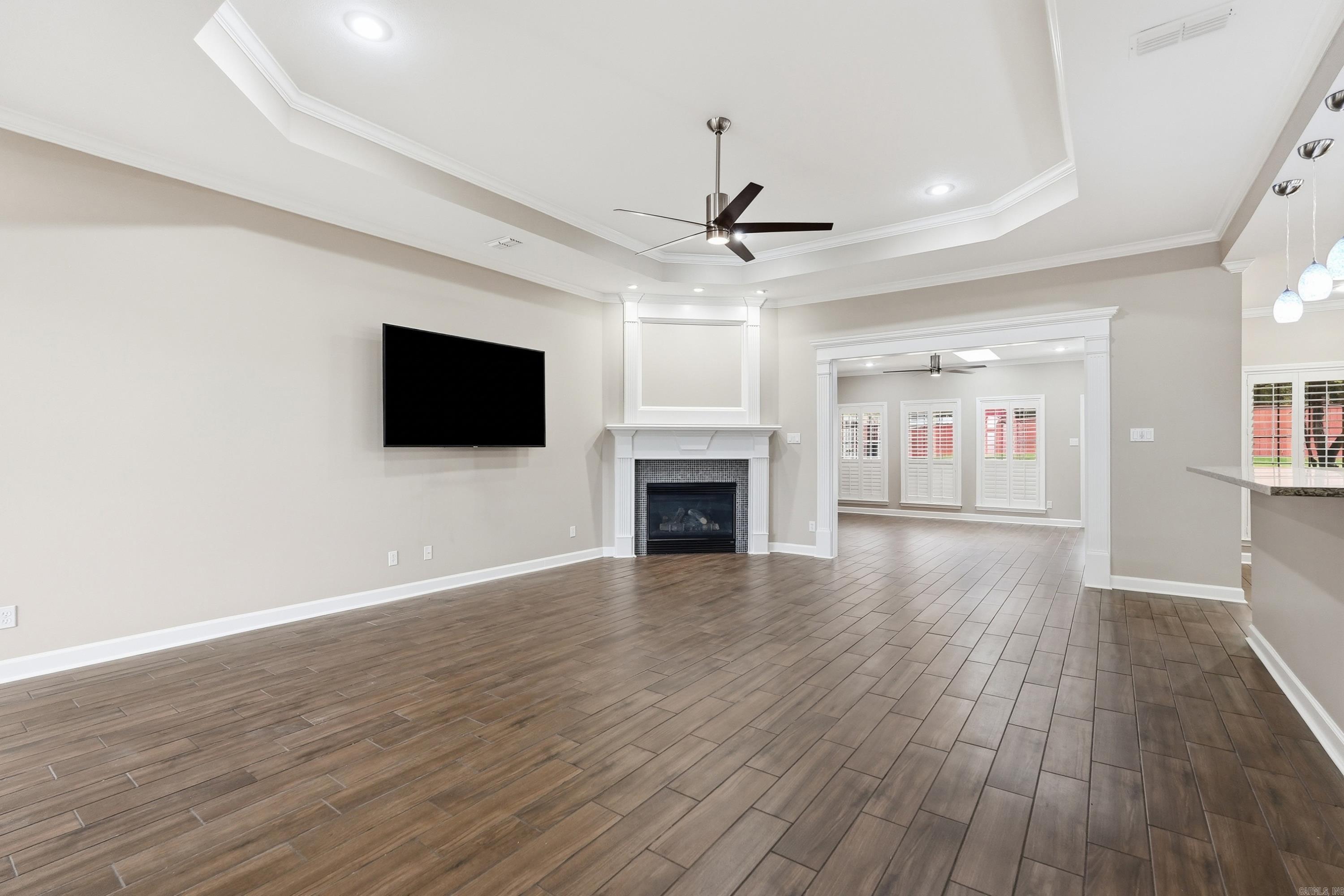 5053 Silver Oak Drive Property Photo 7