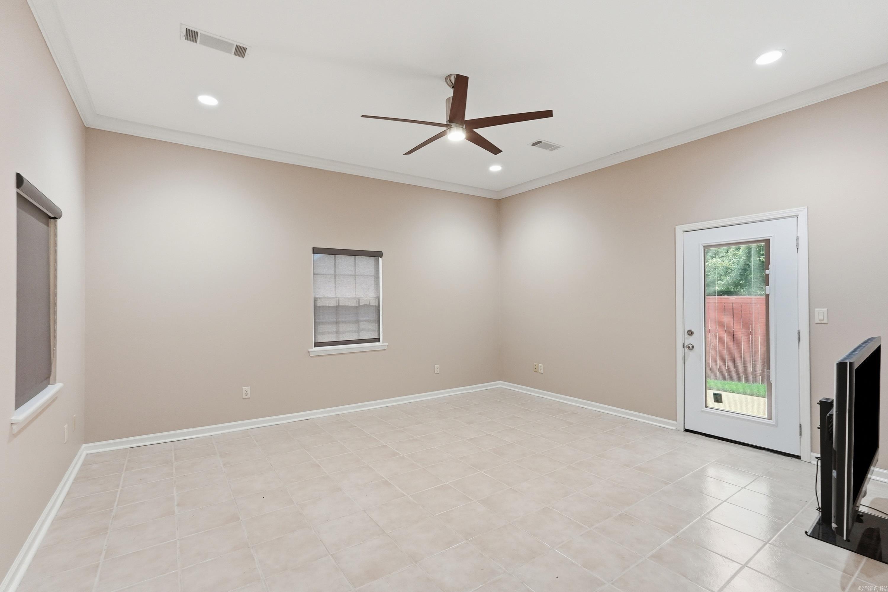 5053 Silver Oak Drive Property Photo 39
