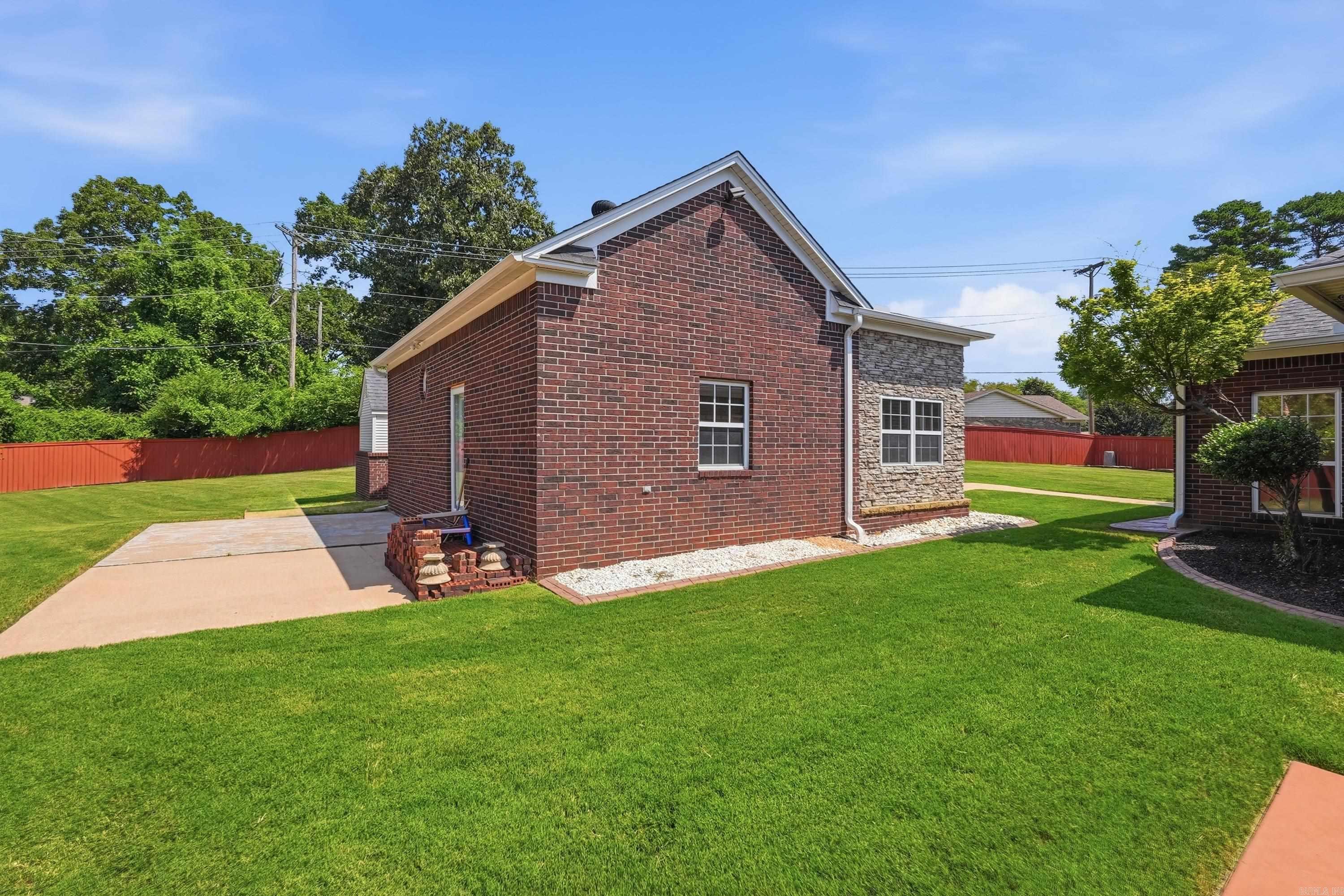 5053 Silver Oak Drive Property Photo 46