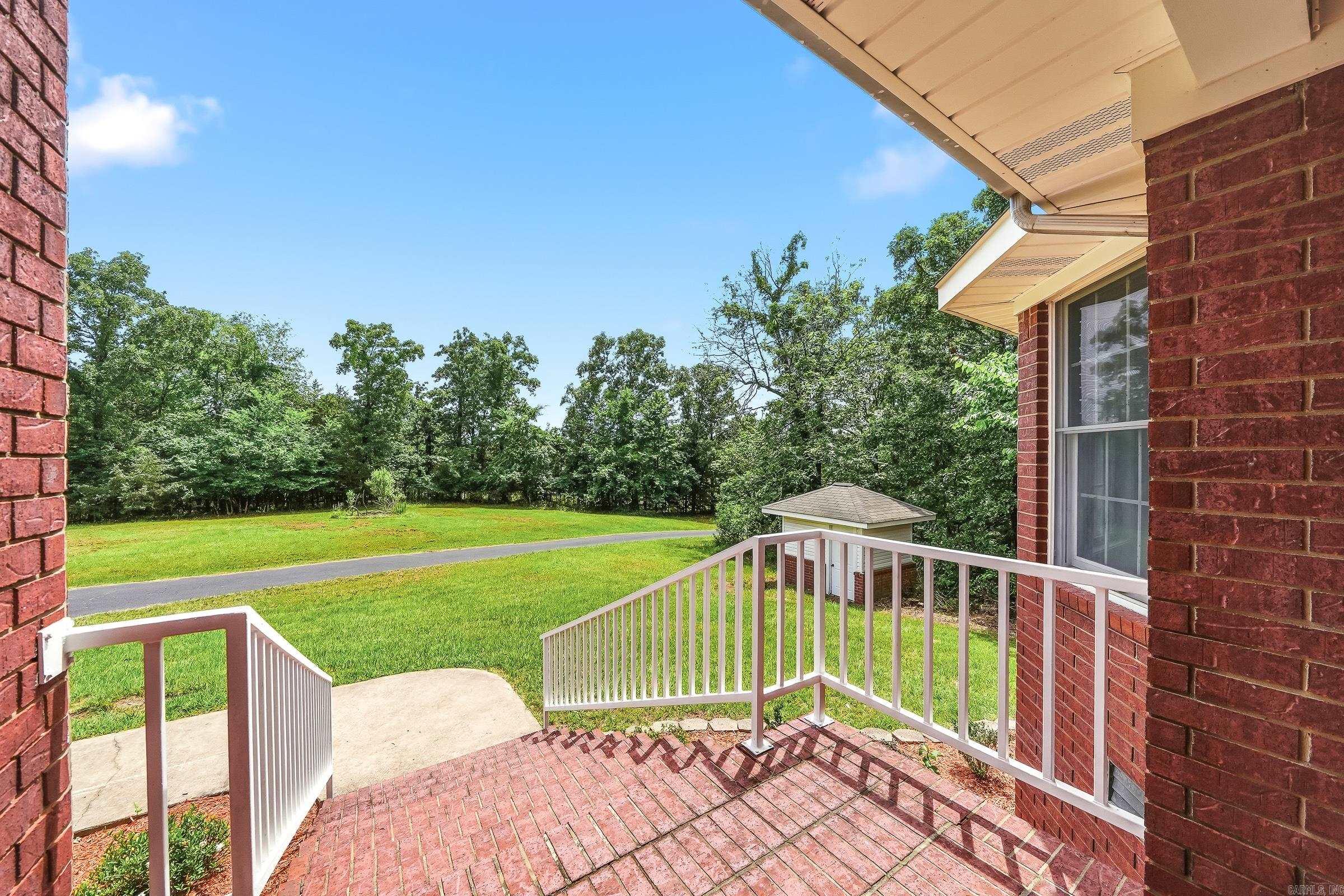 161 White Tail Drive Property Photo 3