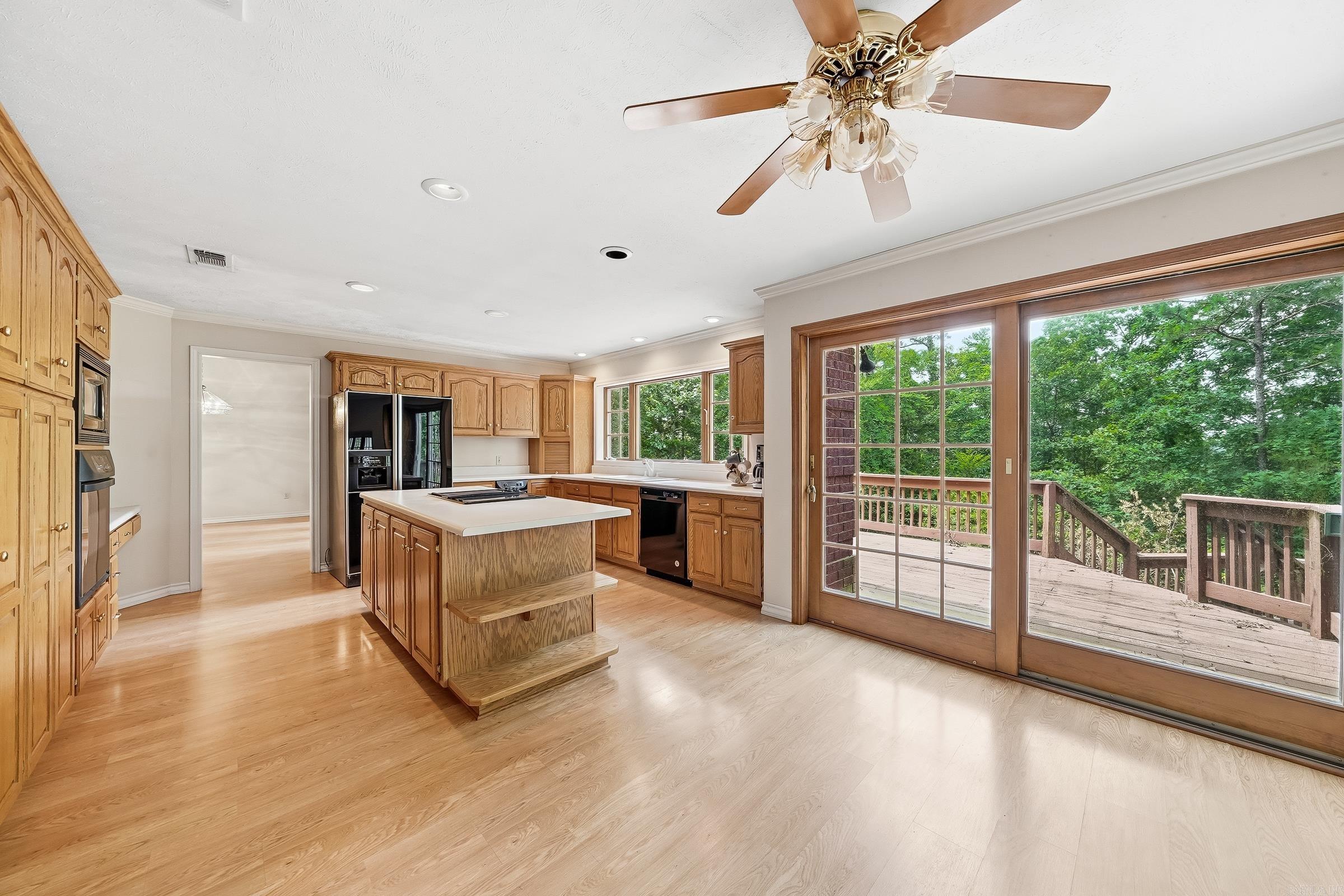161 White Tail Drive Property Photo 14
