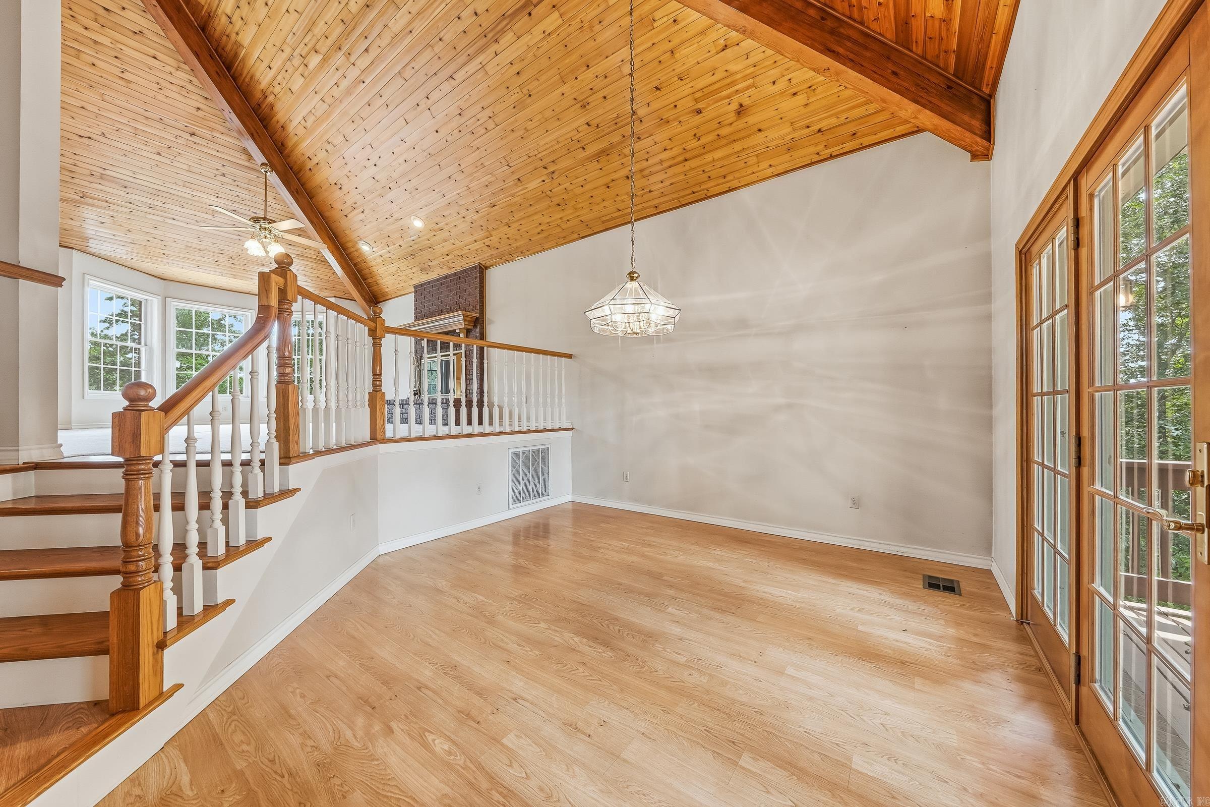 161 White Tail Drive Property Photo 34