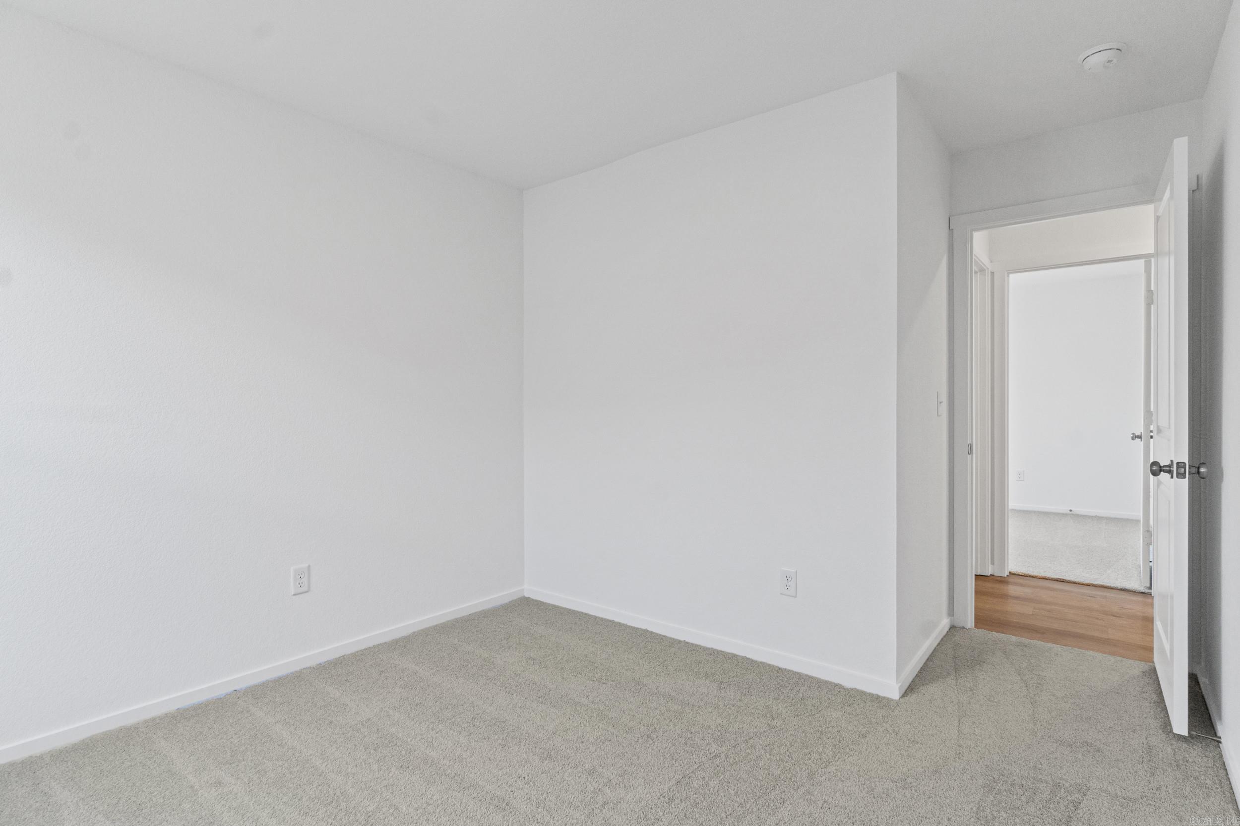 6112 Croft Avenue Property Photo 28