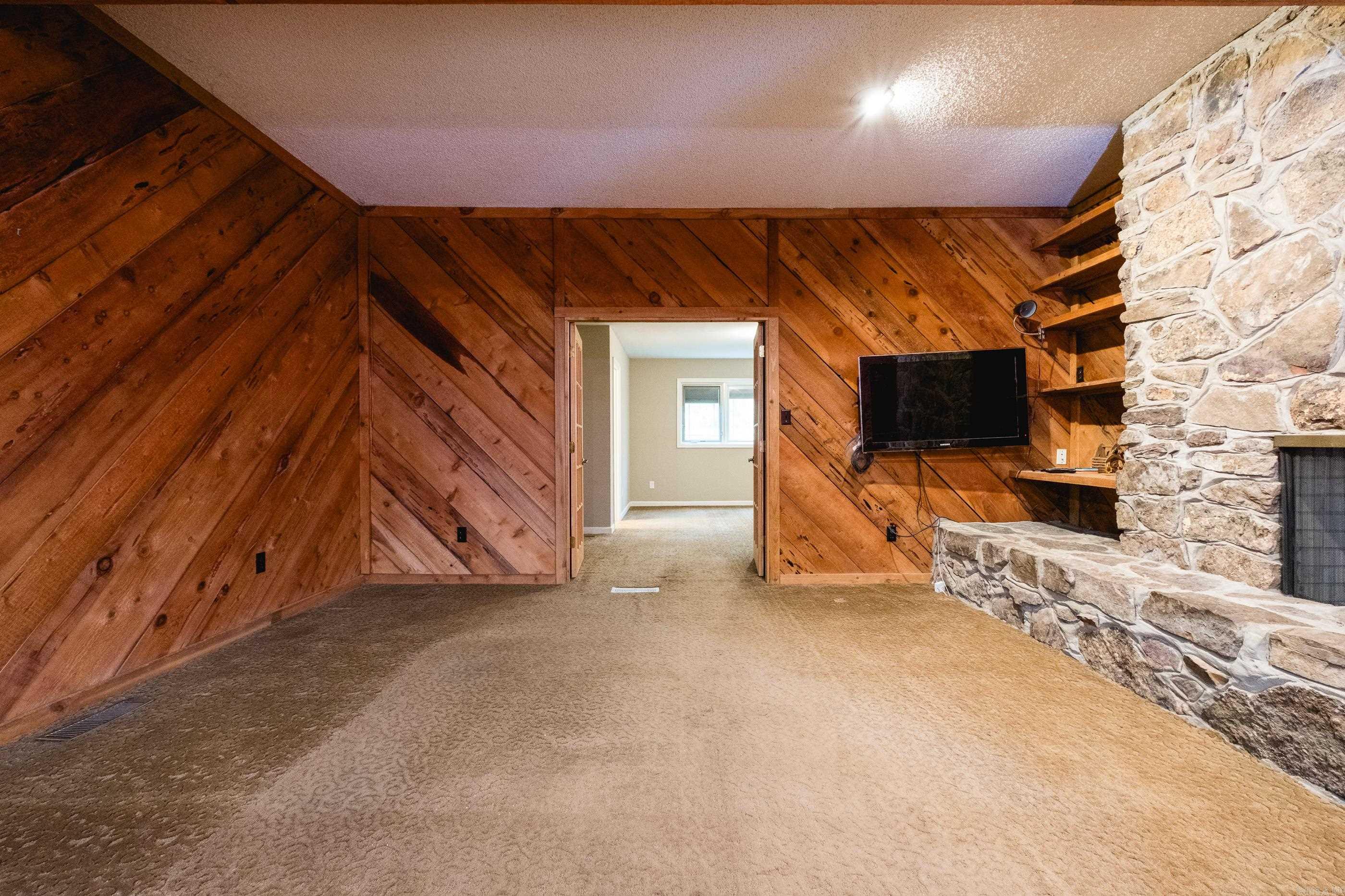 5 Trevino Drive Property Photo 17