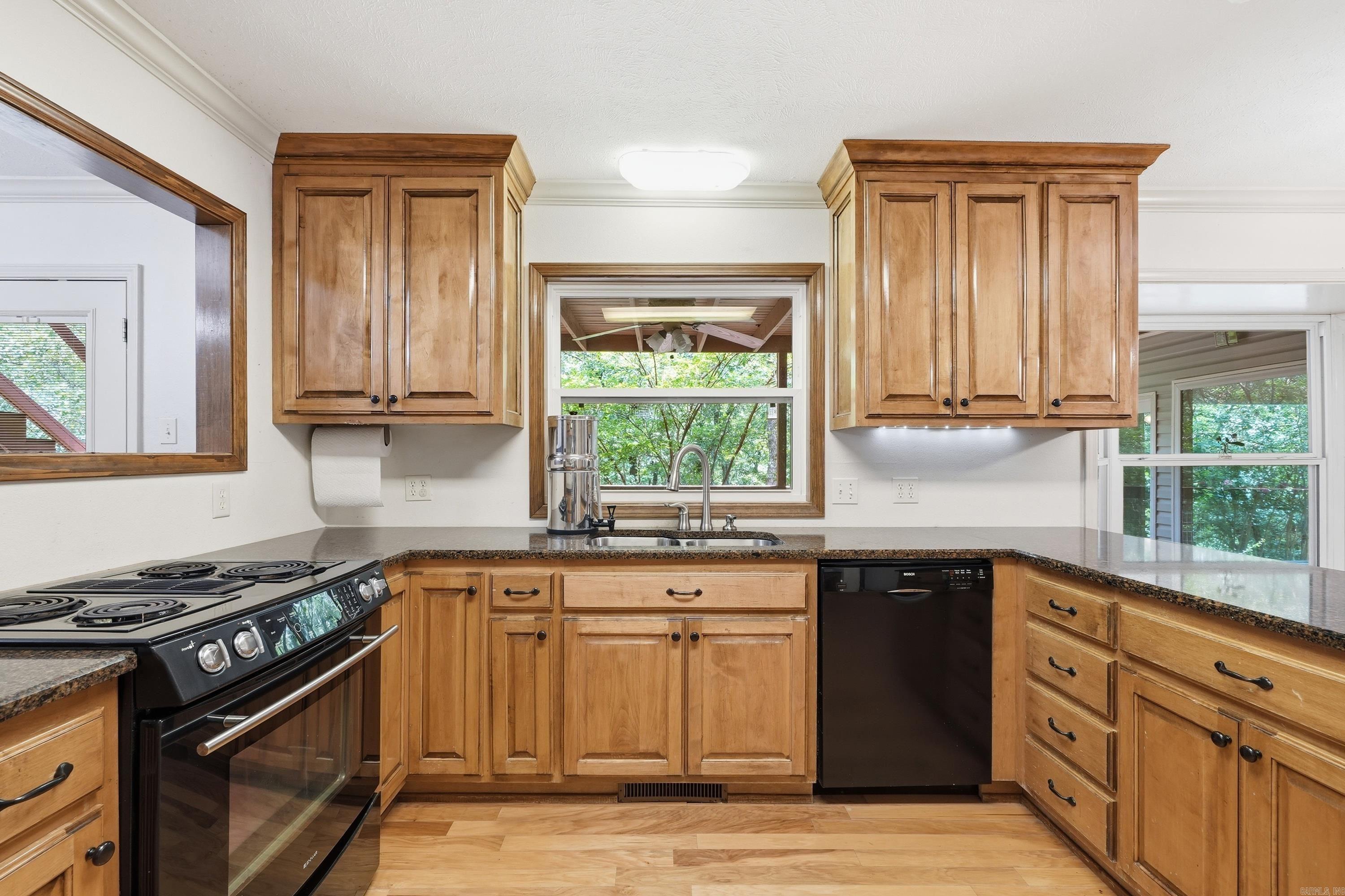950 Davidson Circle Property Photo 17