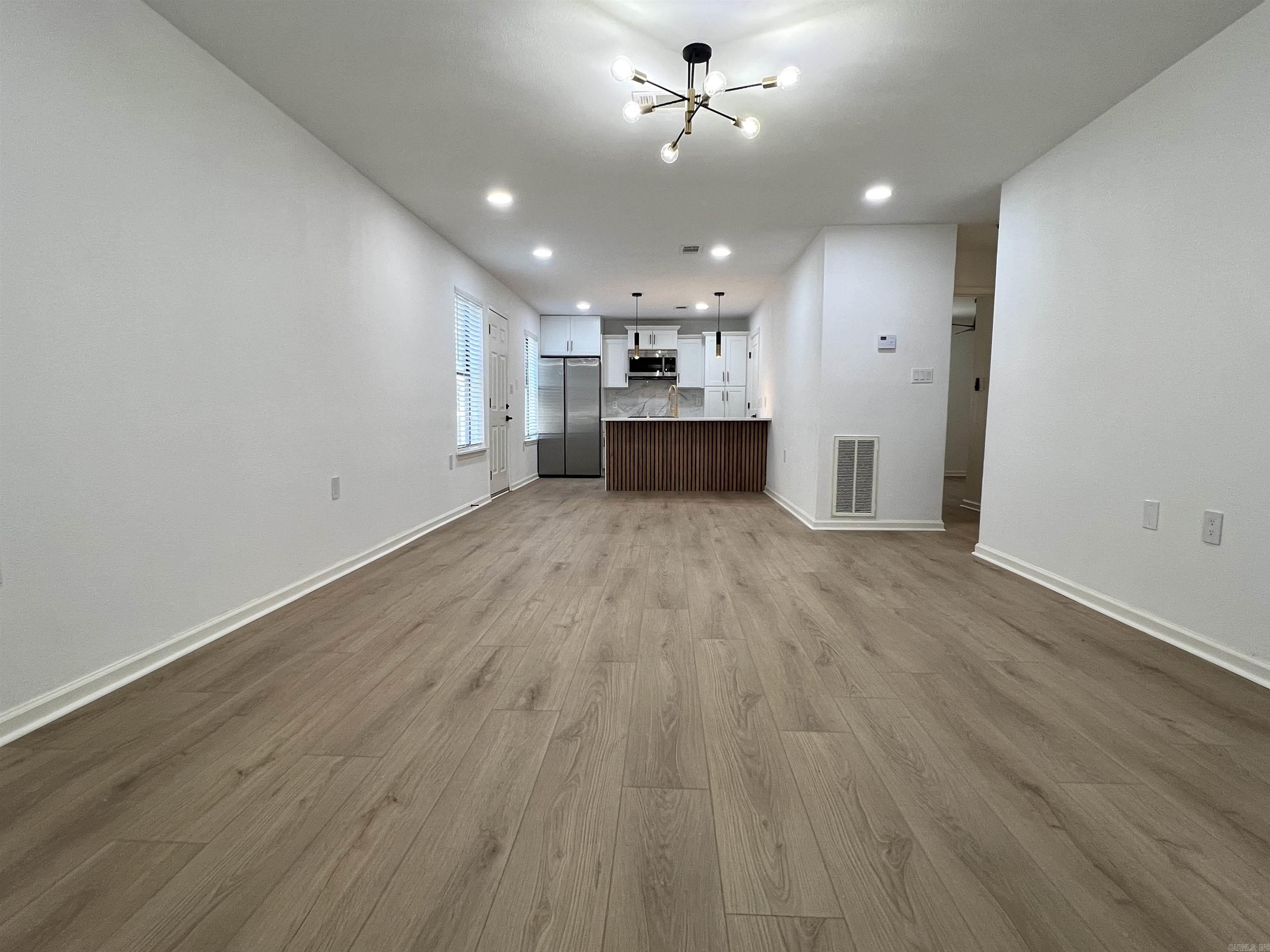 11612 Warren Road Property Photo 4