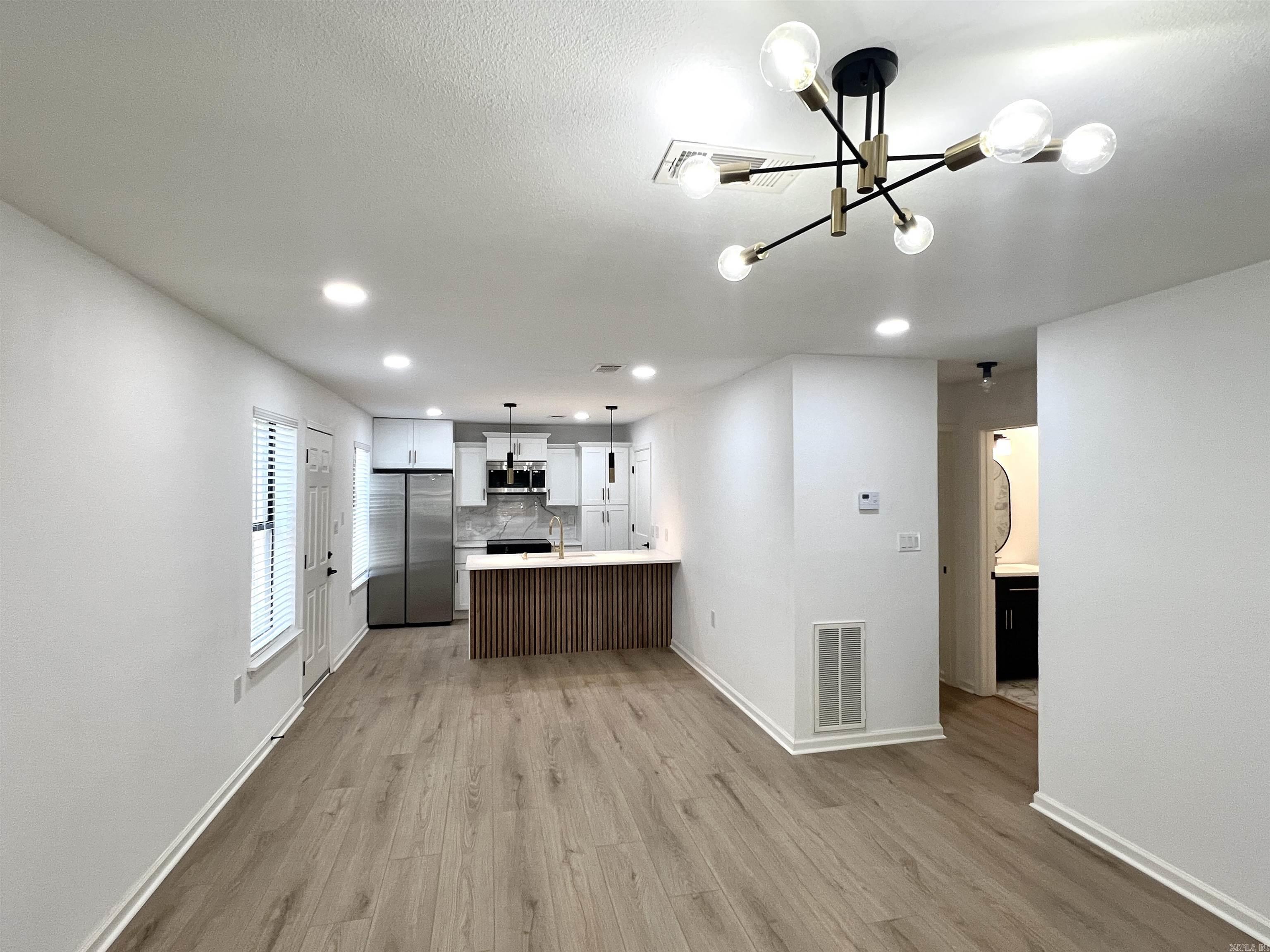 11612 Warren Road Property Photo 5