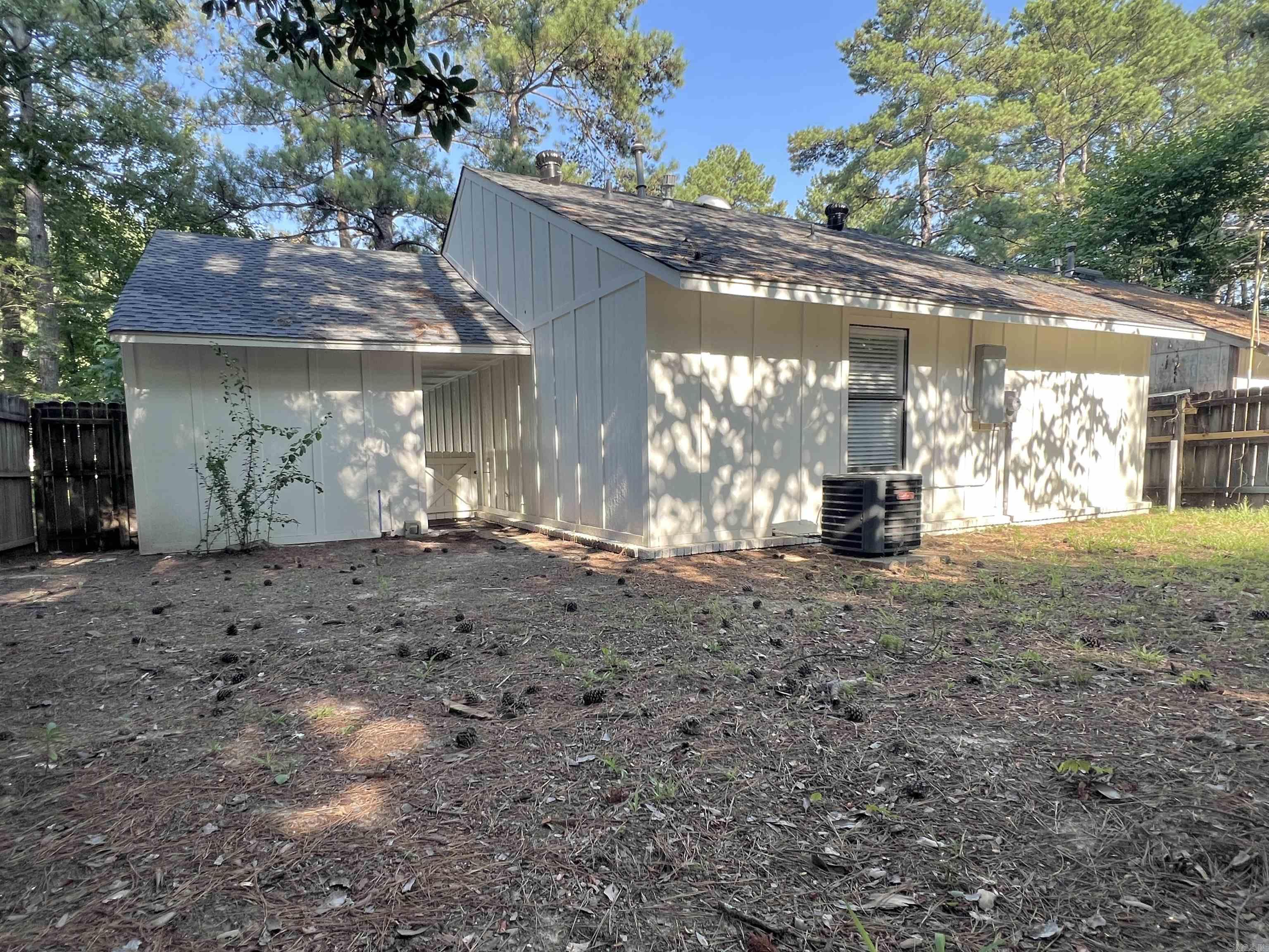 11612 Warren Road Property Photo 38