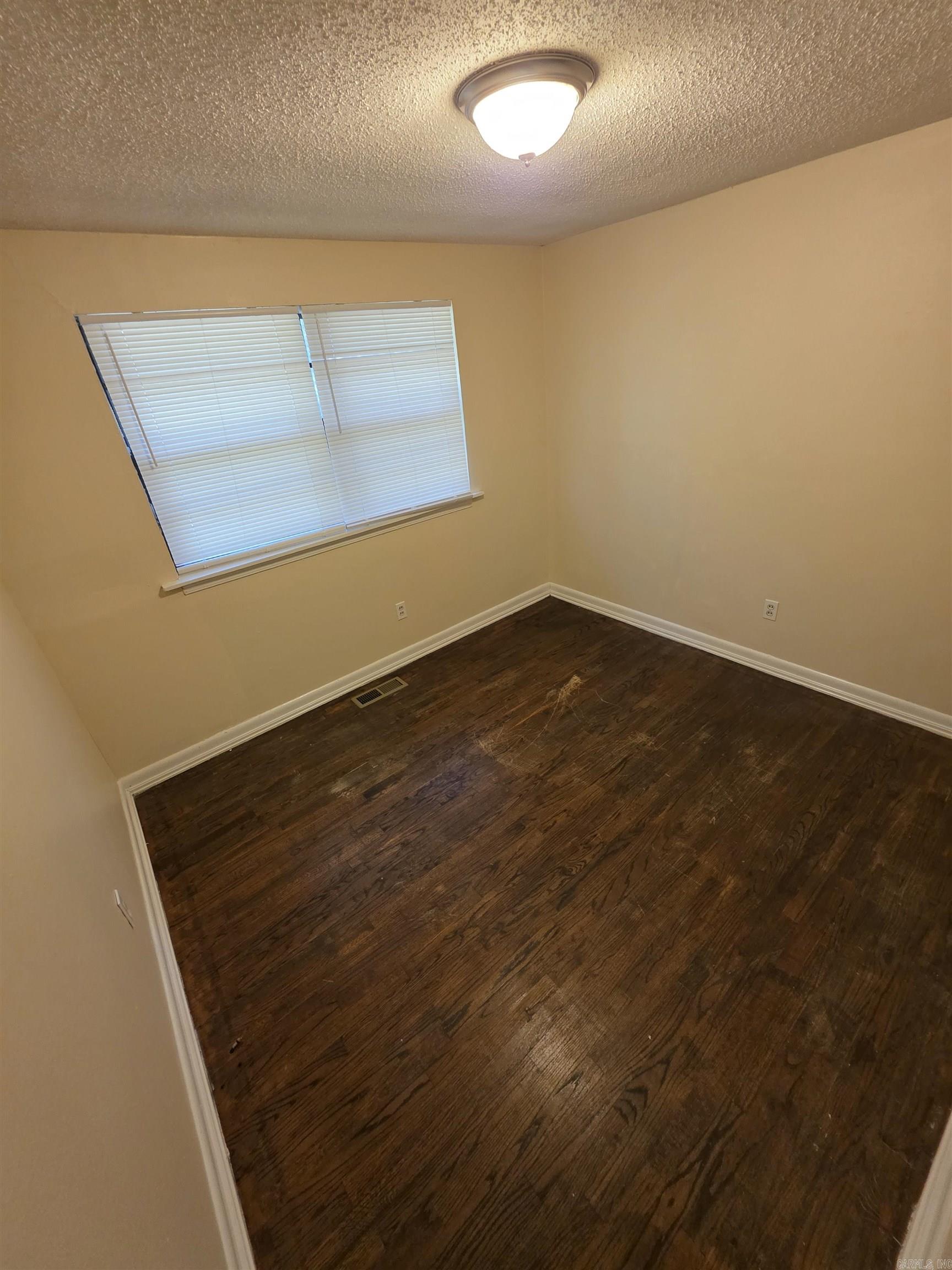 6604 W 31 Street Property Photo 10