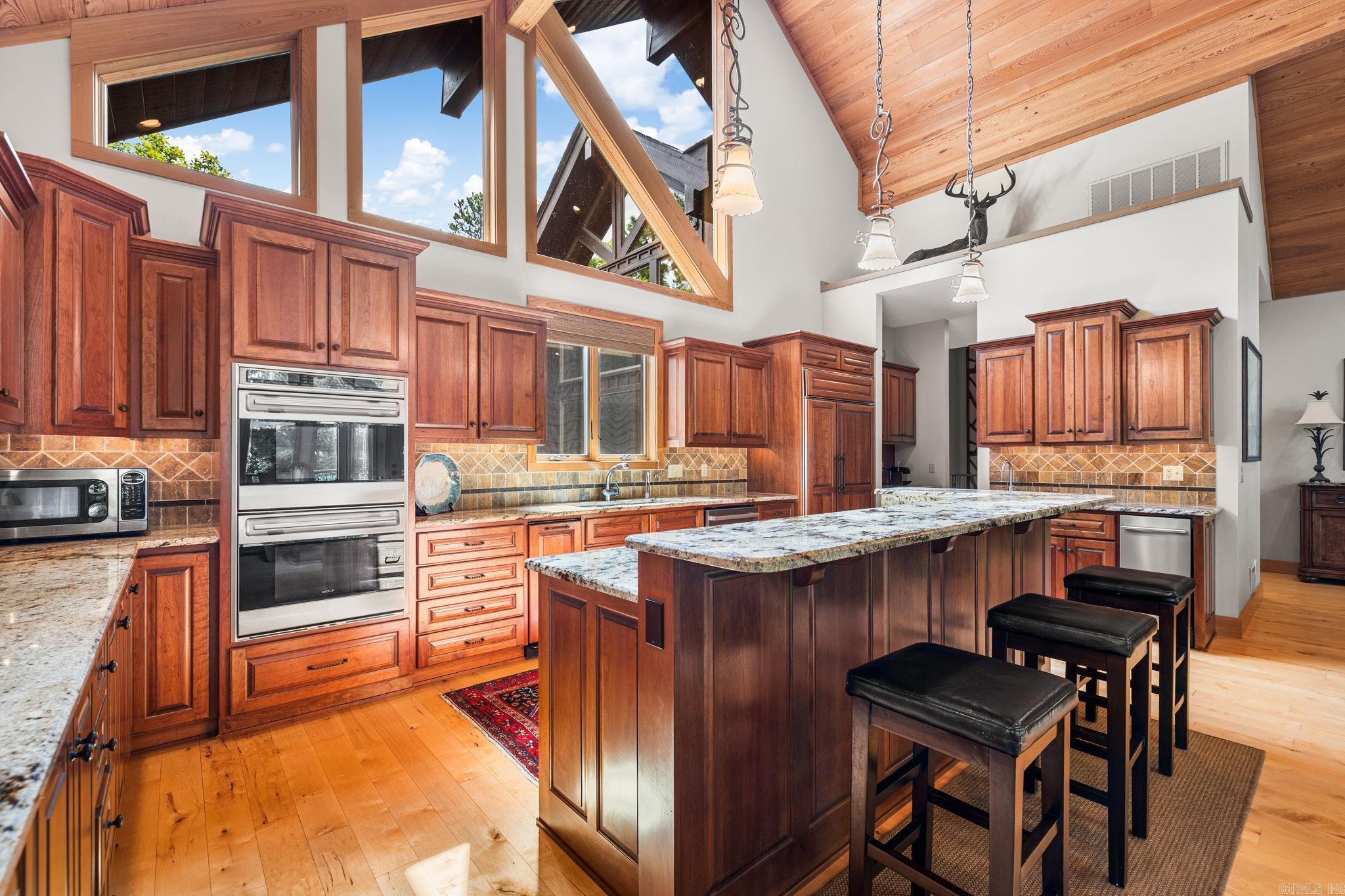 1580 Tannenbaum Road Property Photo 8