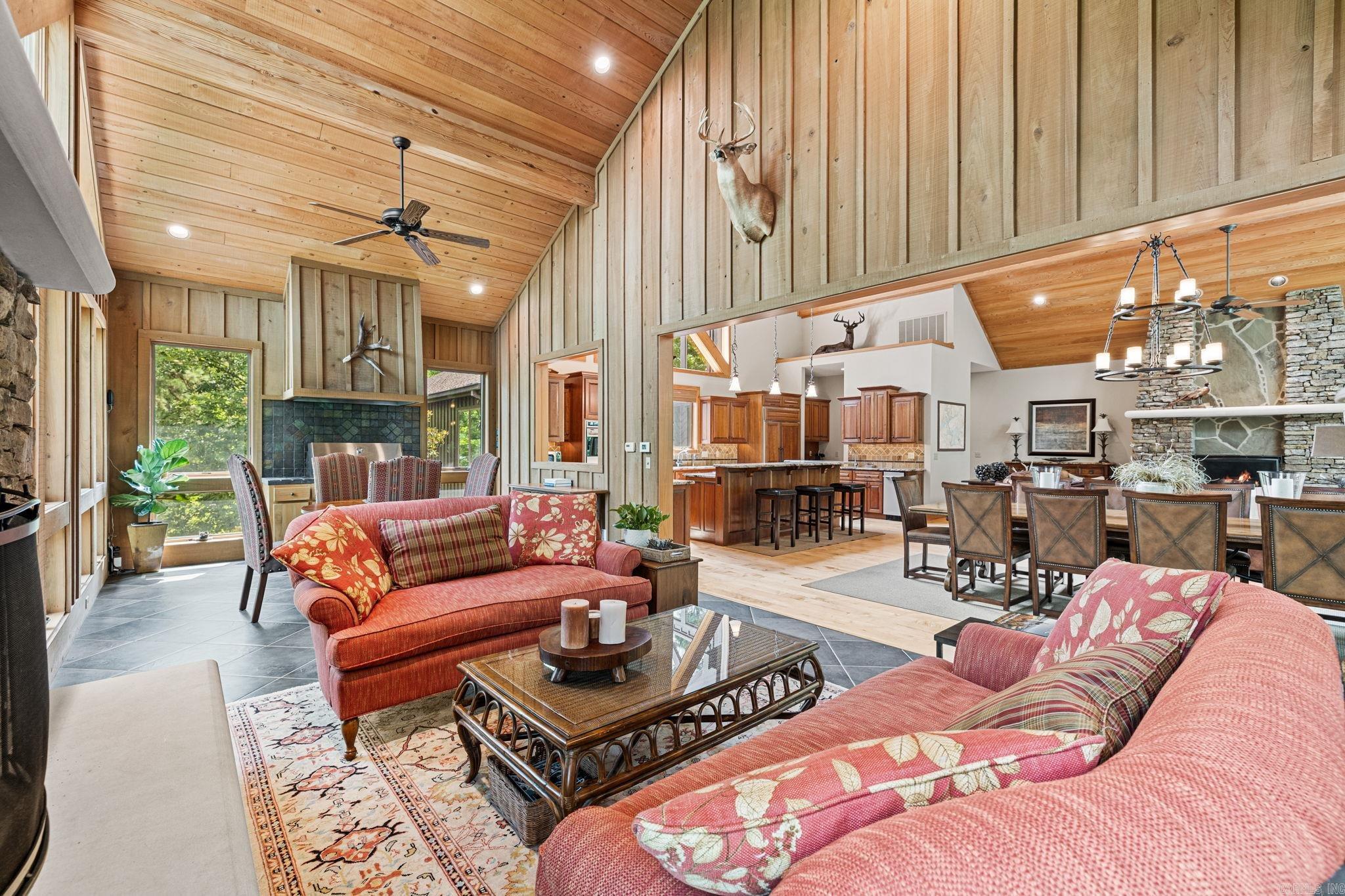 1580 Tannenbaum Road Property Photo 13