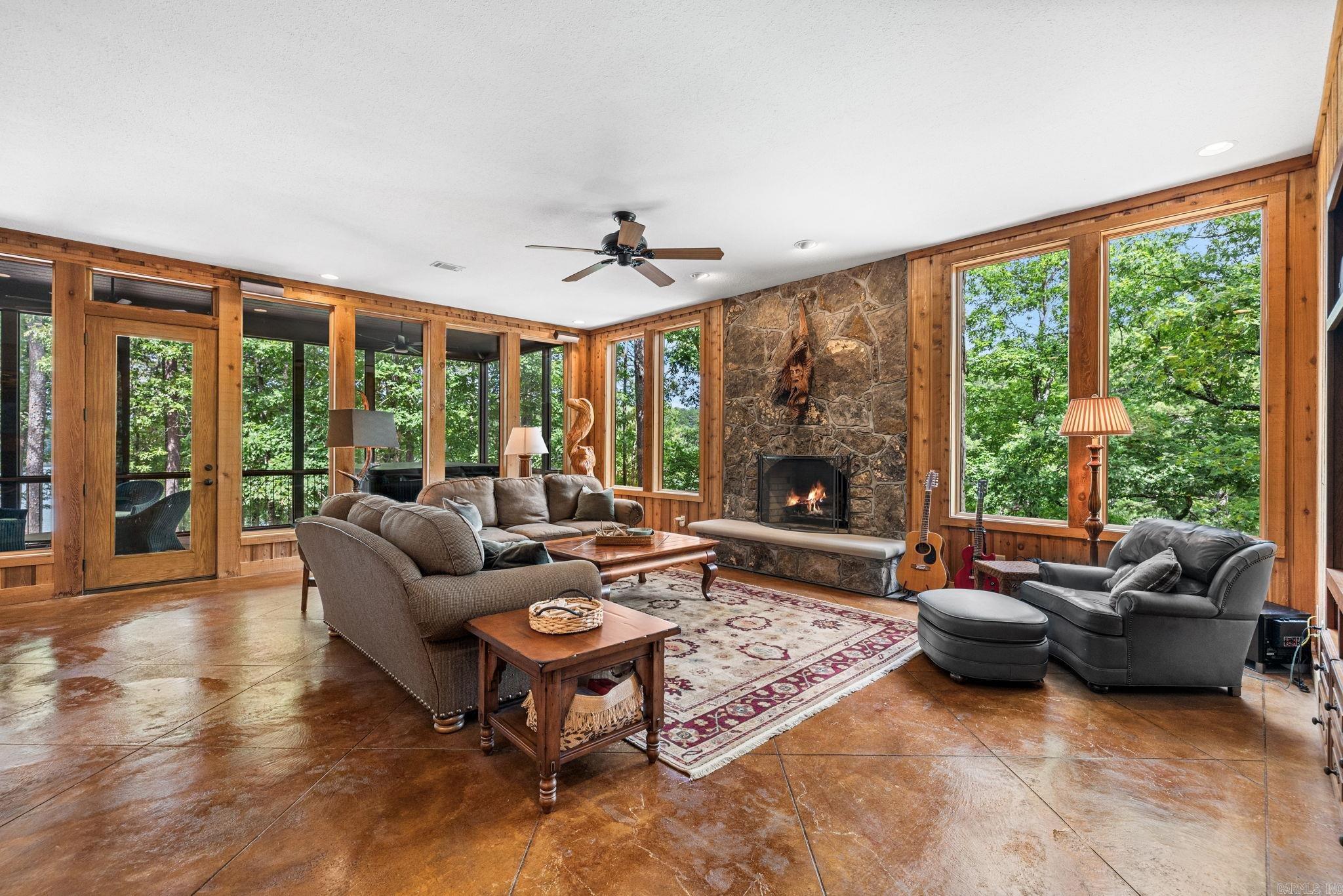 1580 Tannenbaum Road Property Photo 23