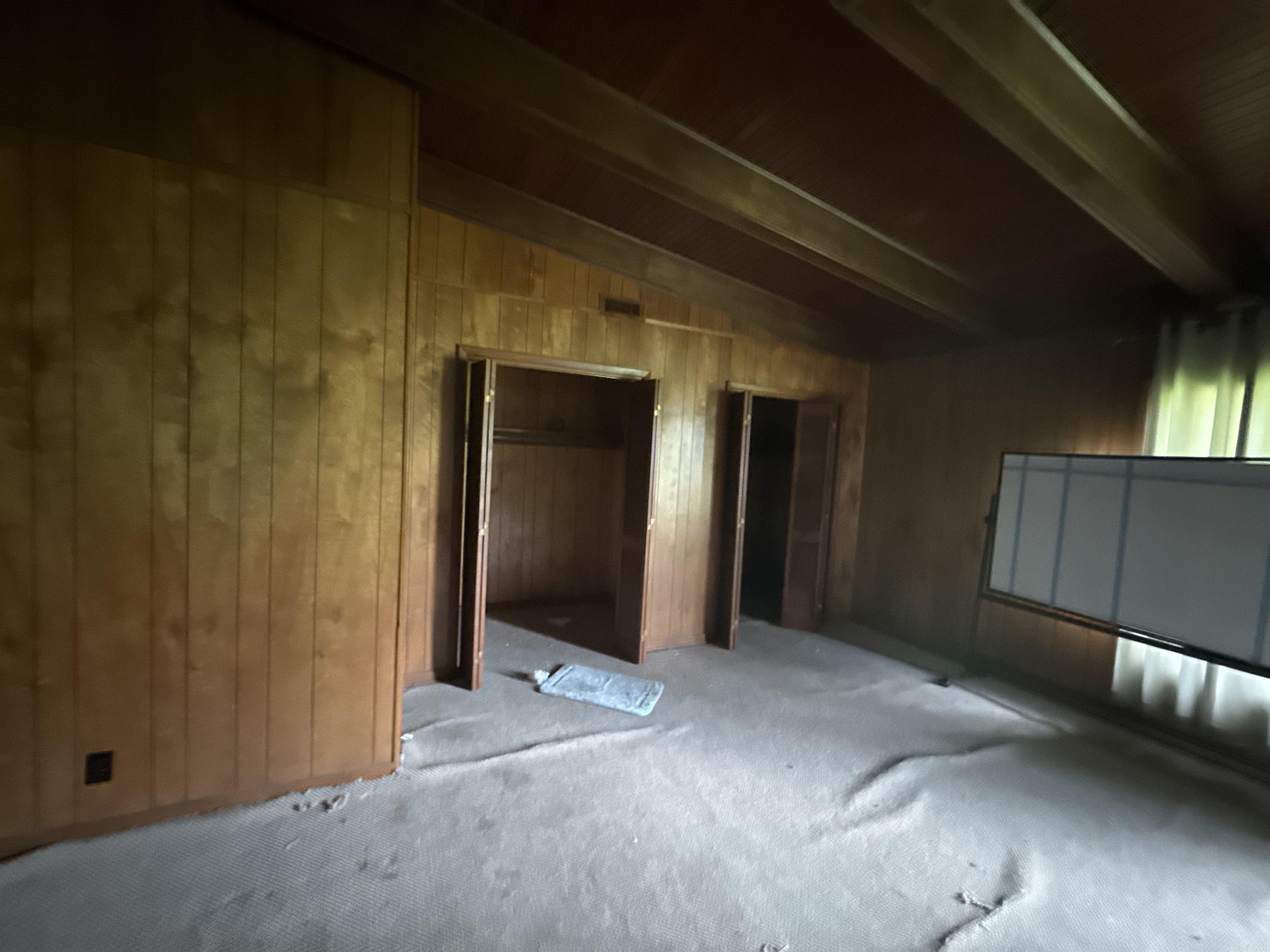123 East Drive Property Photo 10