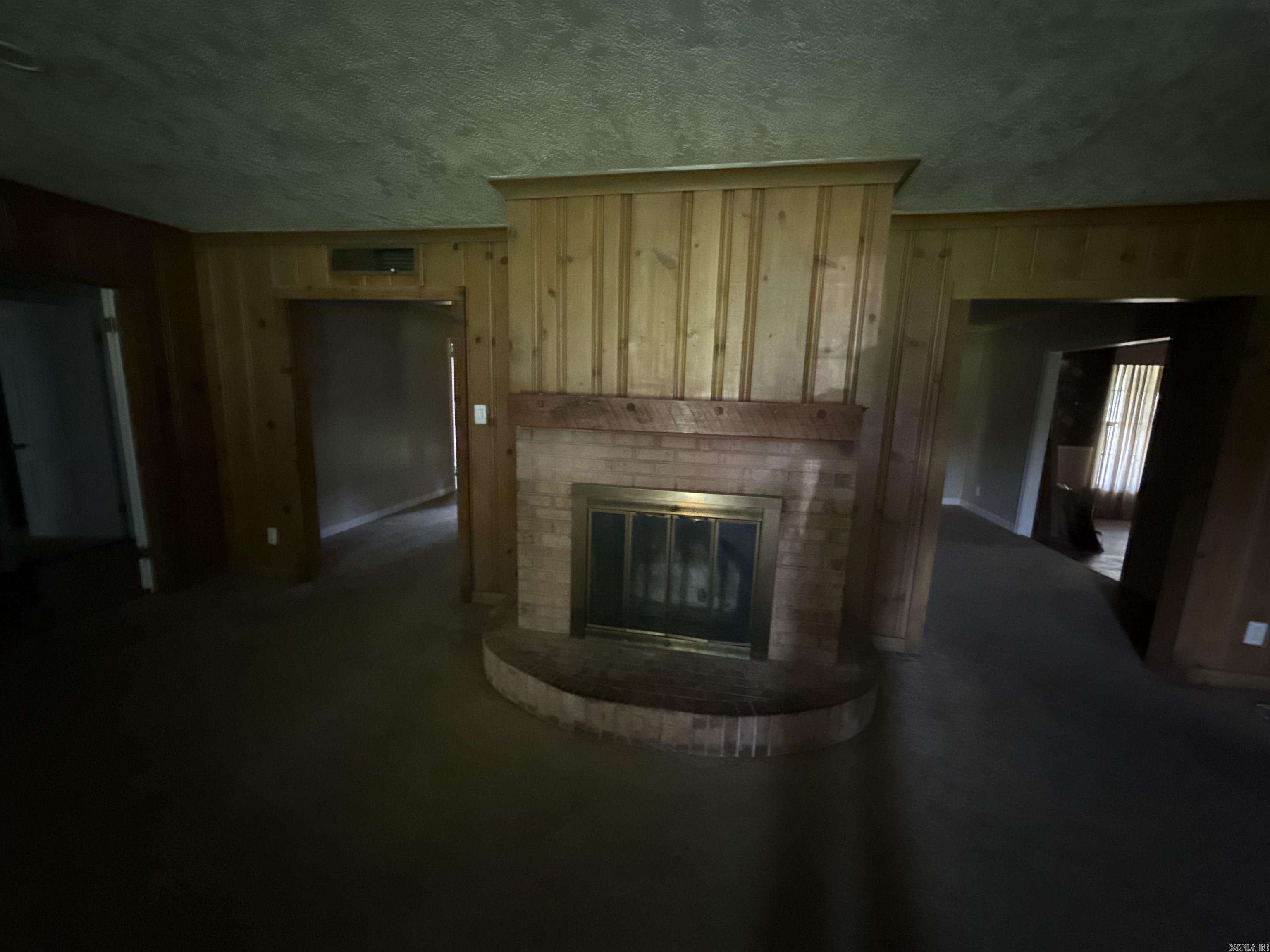 123 East Drive Property Photo 12