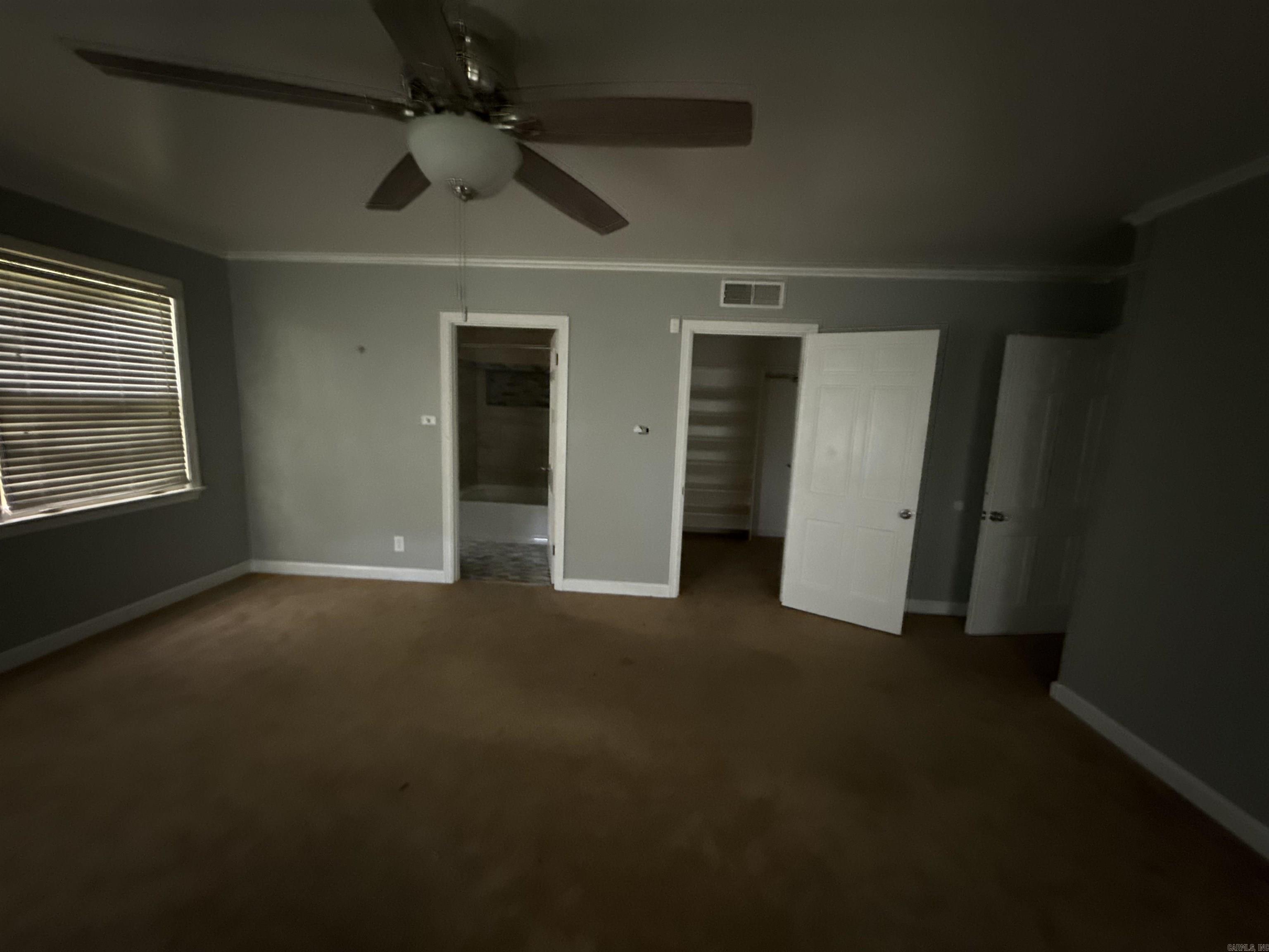 123 East Drive Property Photo 15