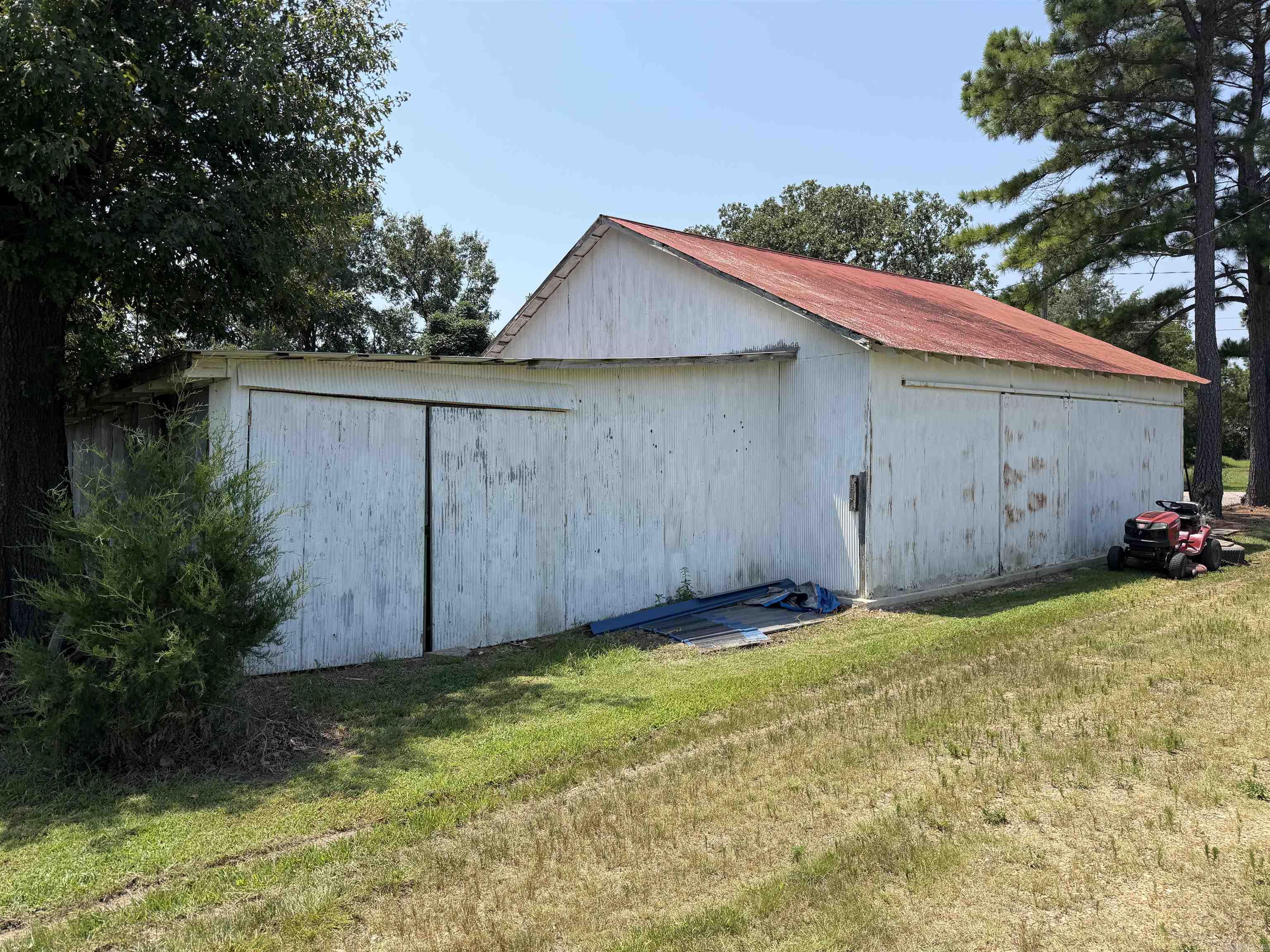 1205 S Dodd Street Property Photo 11