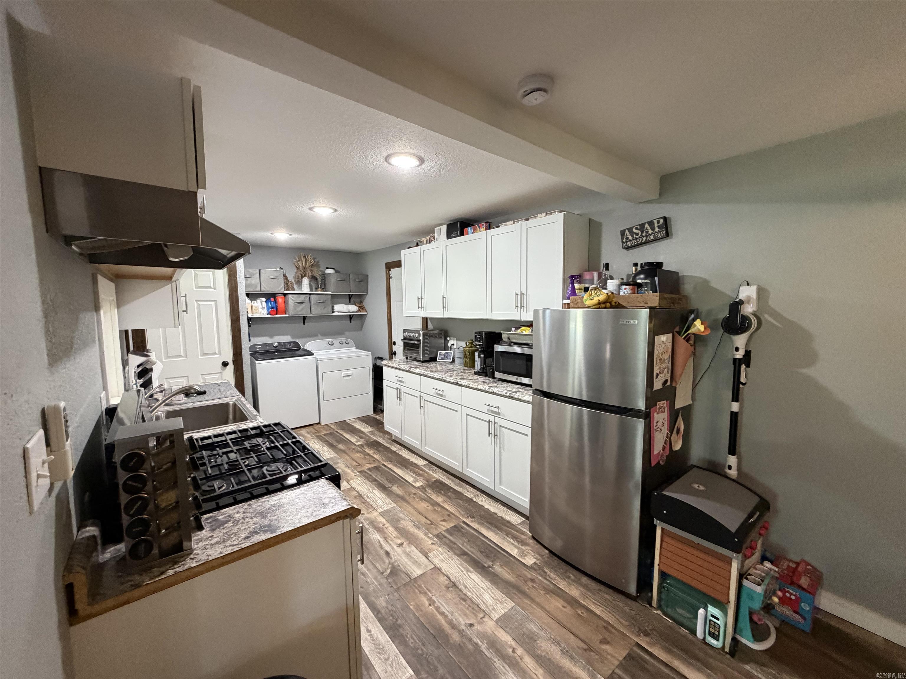 1205 S Dodd Street Property Photo 19