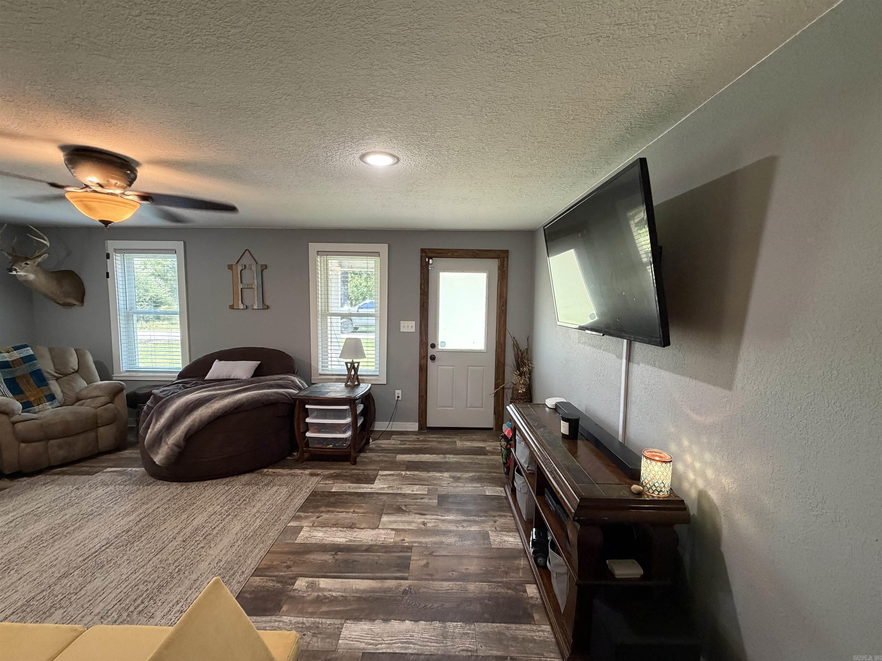1205 S Dodd Street Property Photo 20