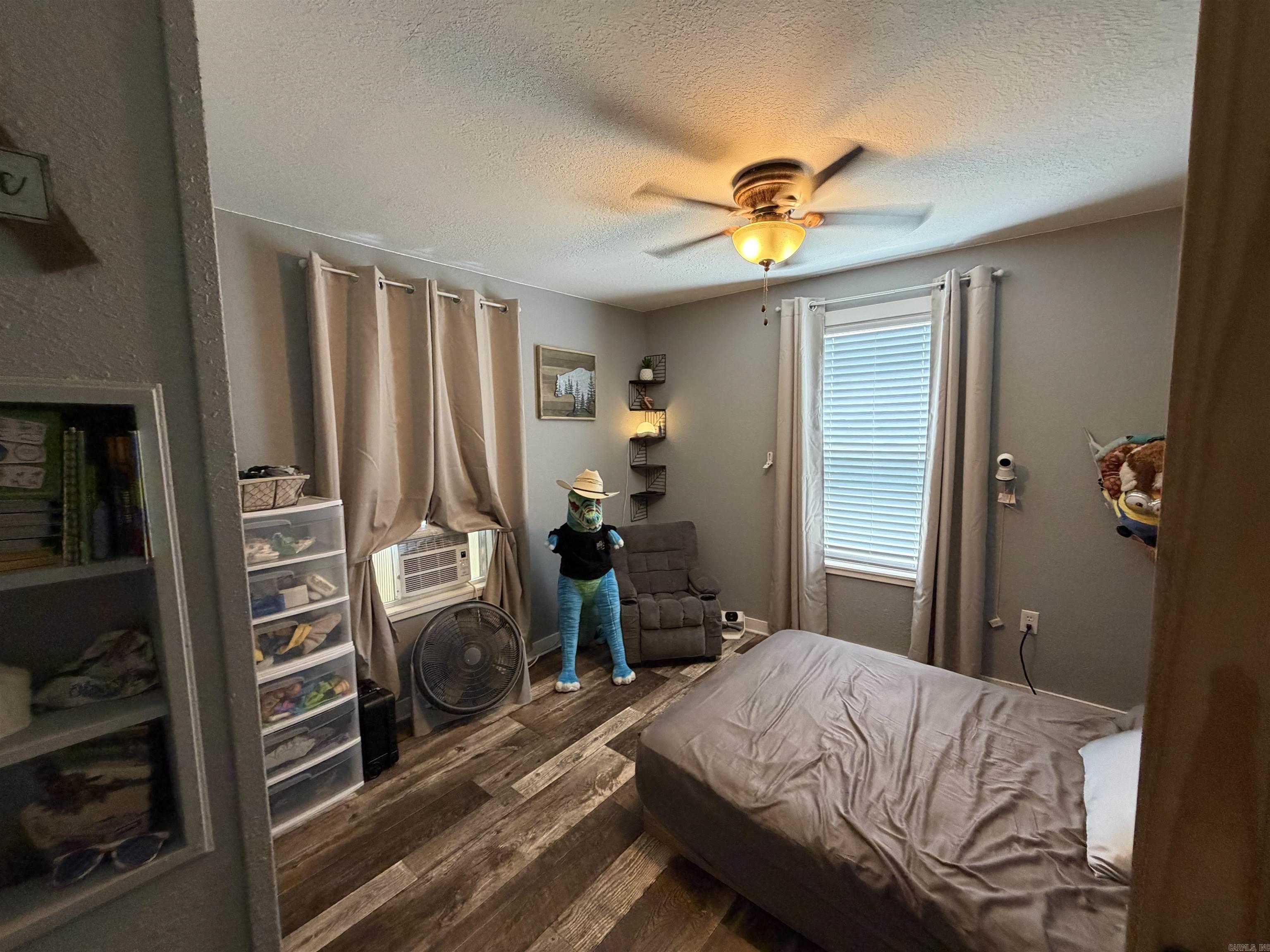 1205 S Dodd Street Property Photo 33