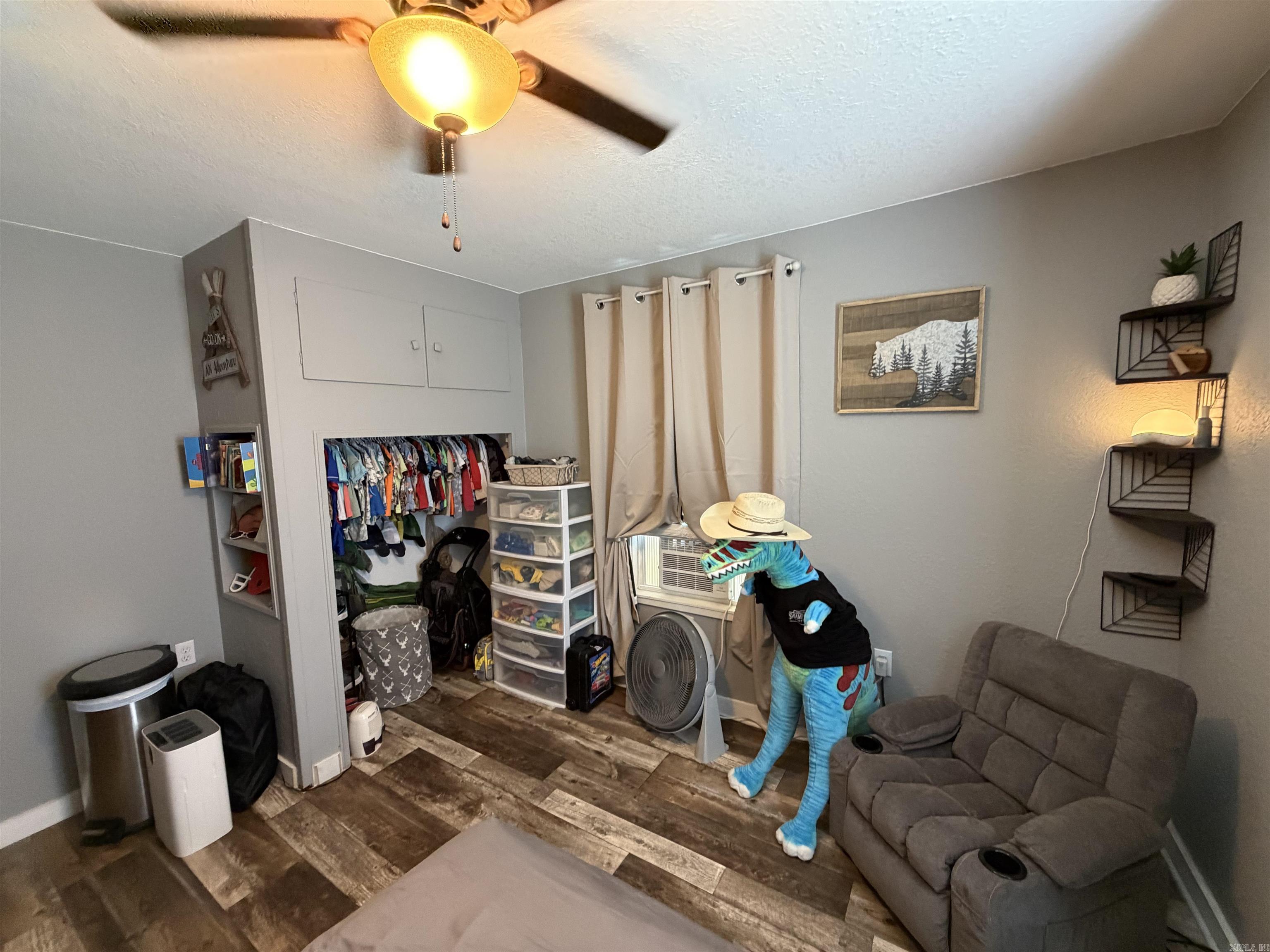 1205 S Dodd Street Property Photo 34