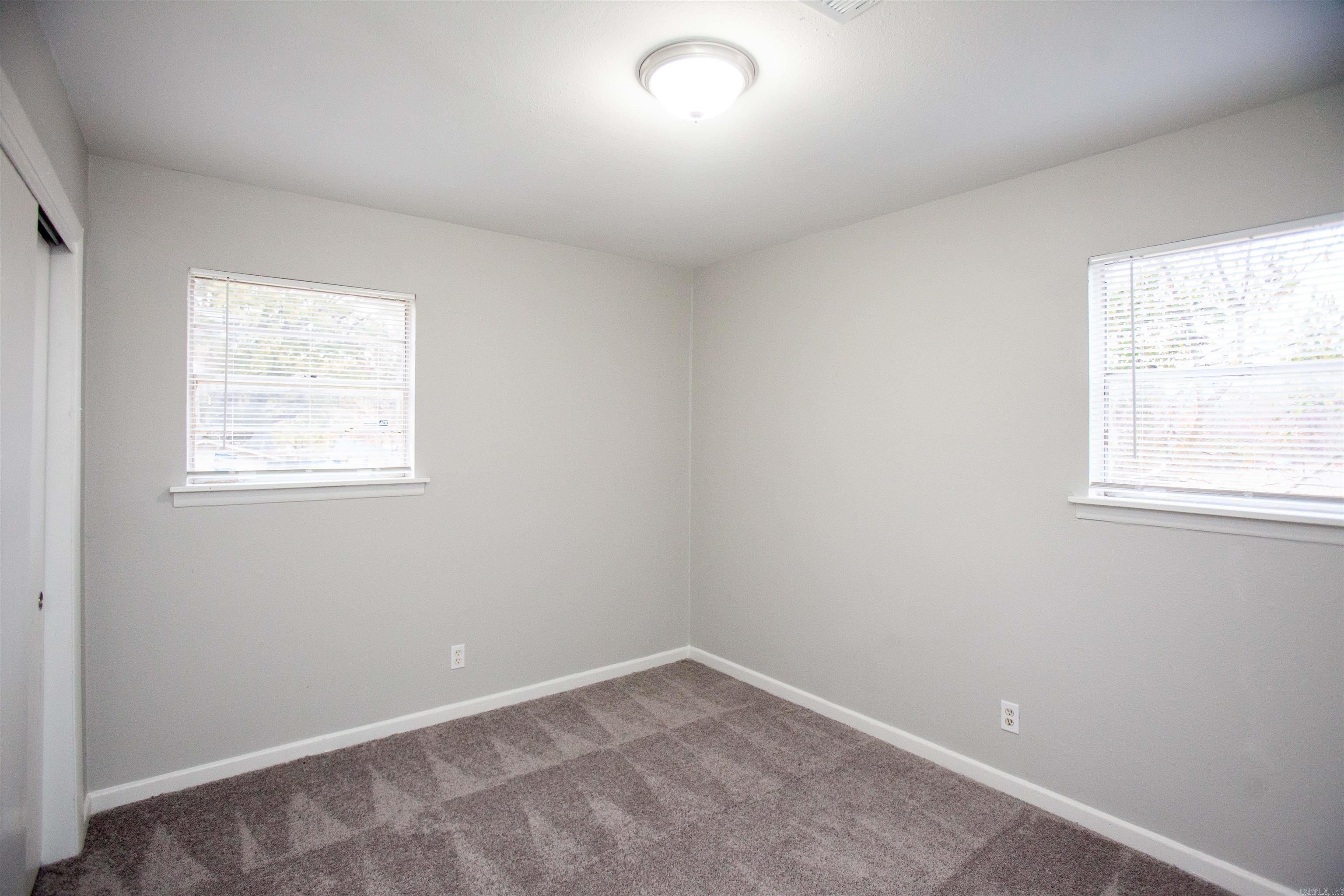 7124 Twin Oaks Rd Property Photo 11