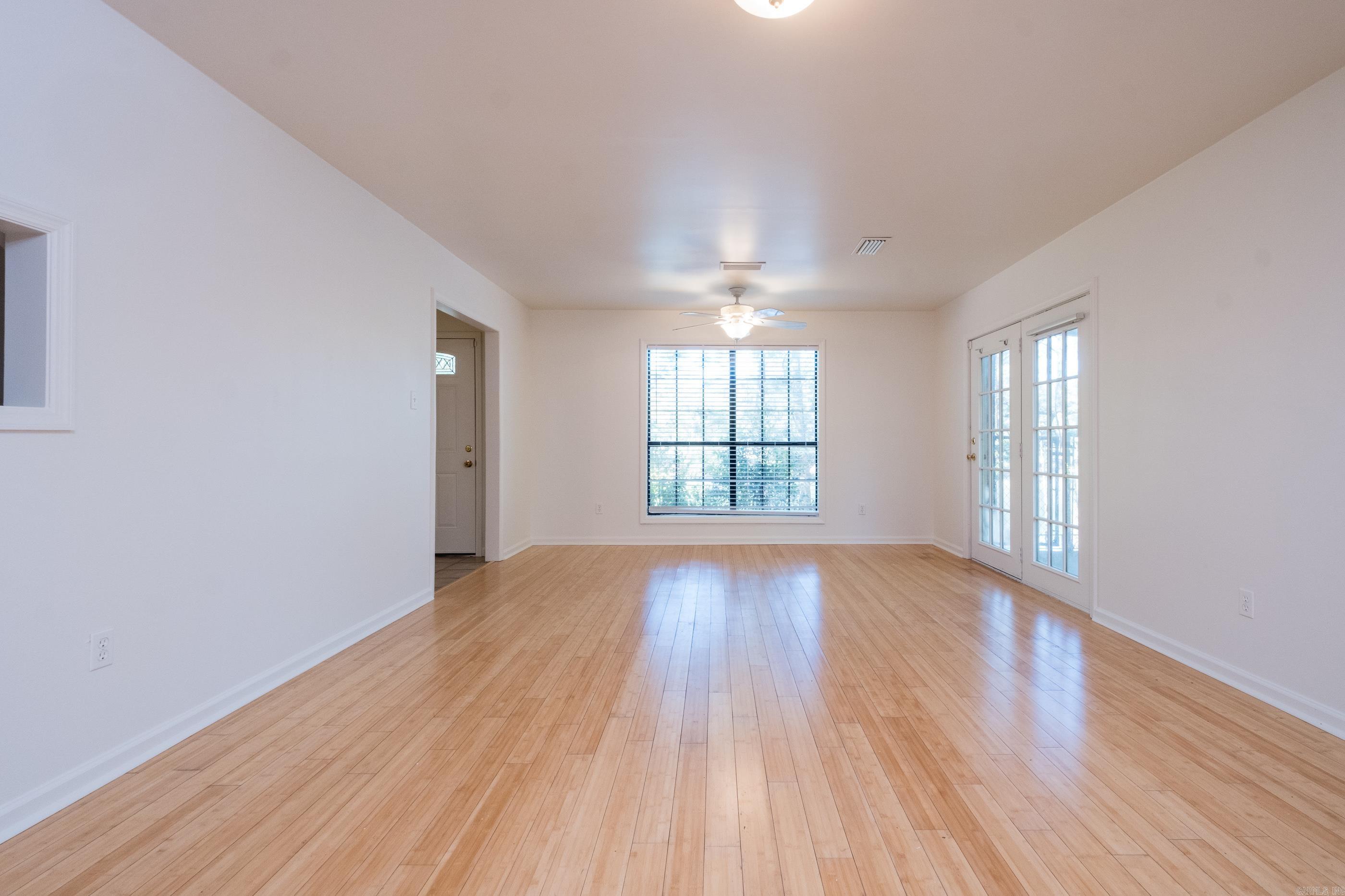 4200 Edgemere Property Photo 12