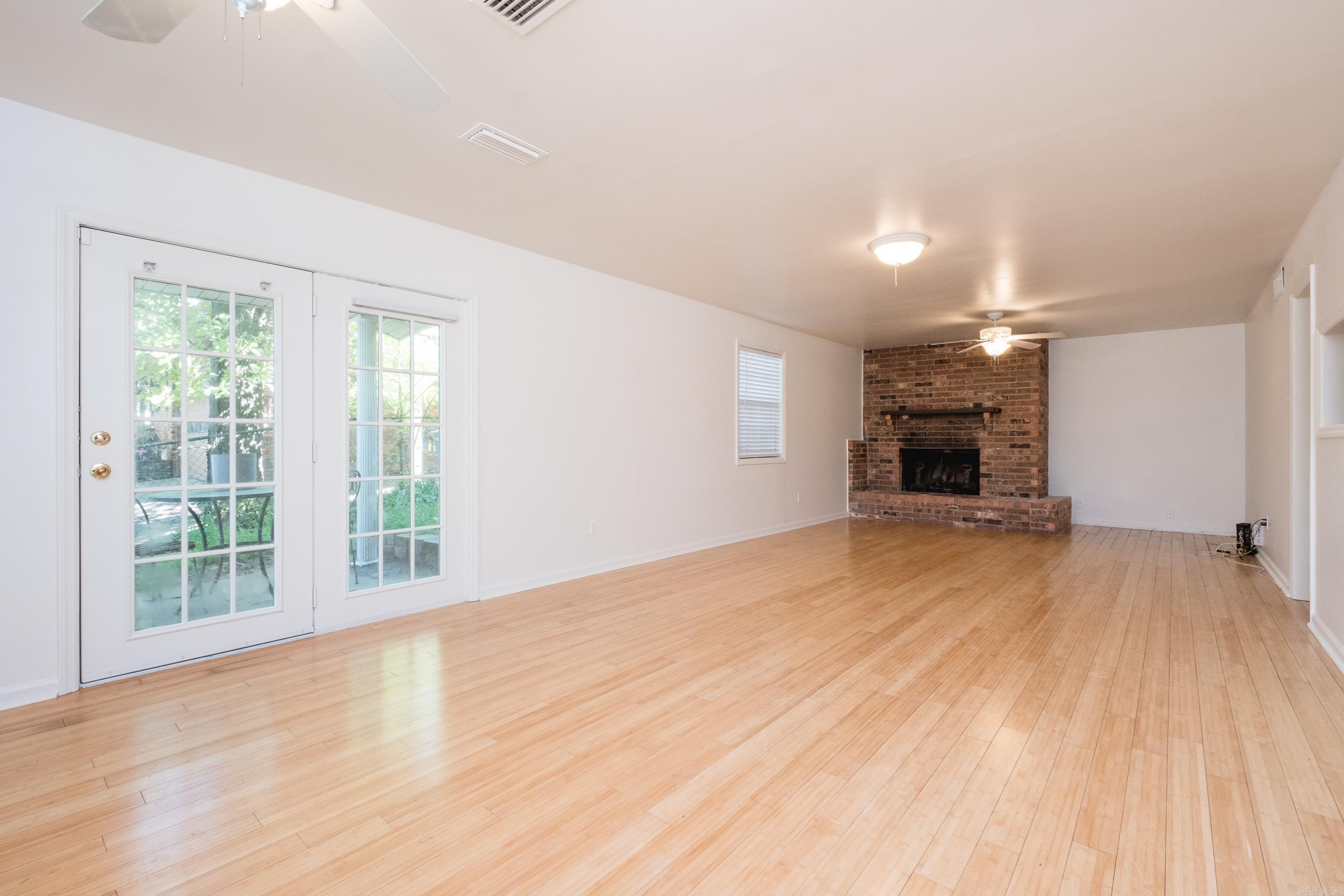4200 Edgemere Property Photo 15