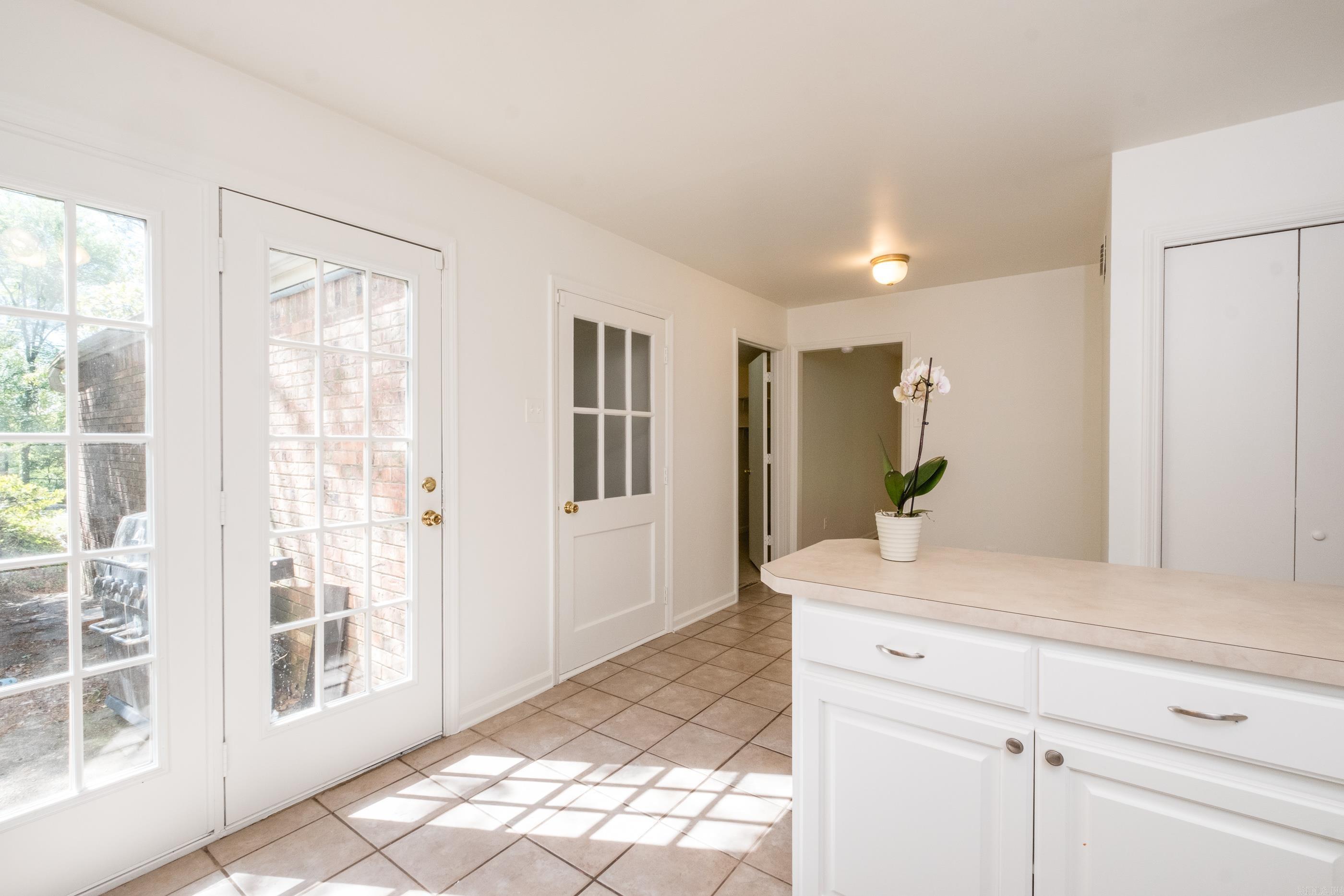 4200 Edgemere Property Photo 27