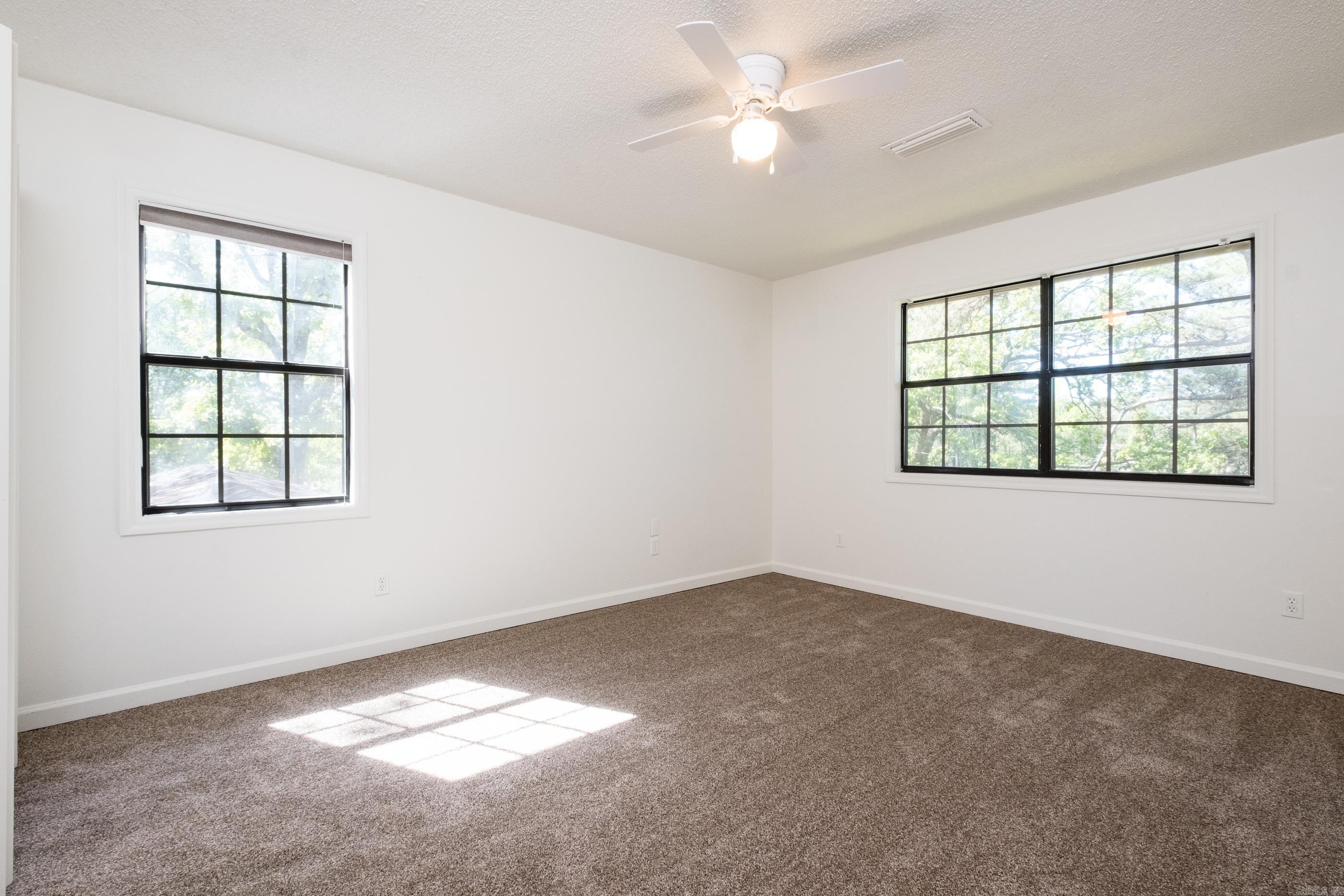 4200 Edgemere Property Photo 30