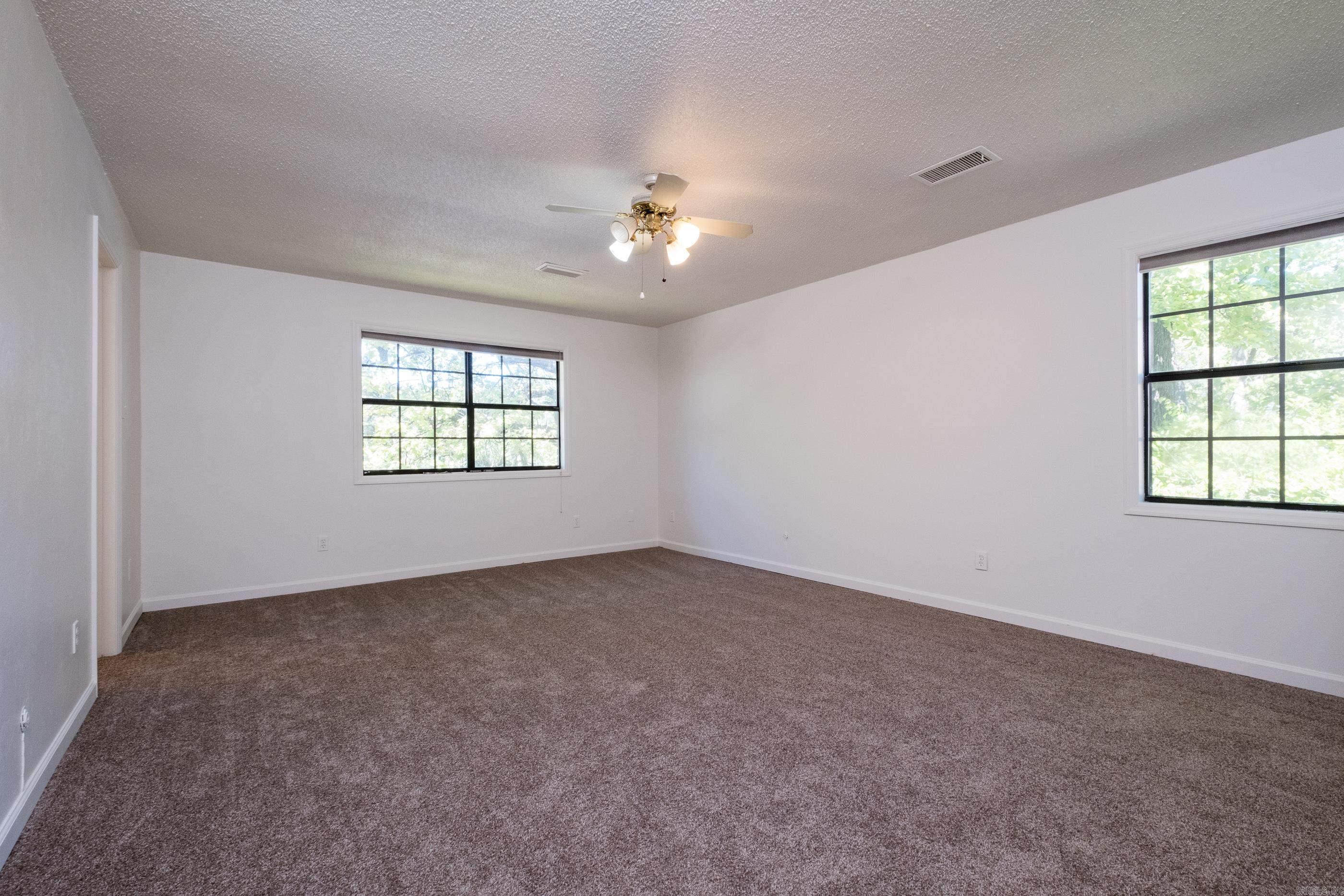 4200 Edgemere Property Photo 35
