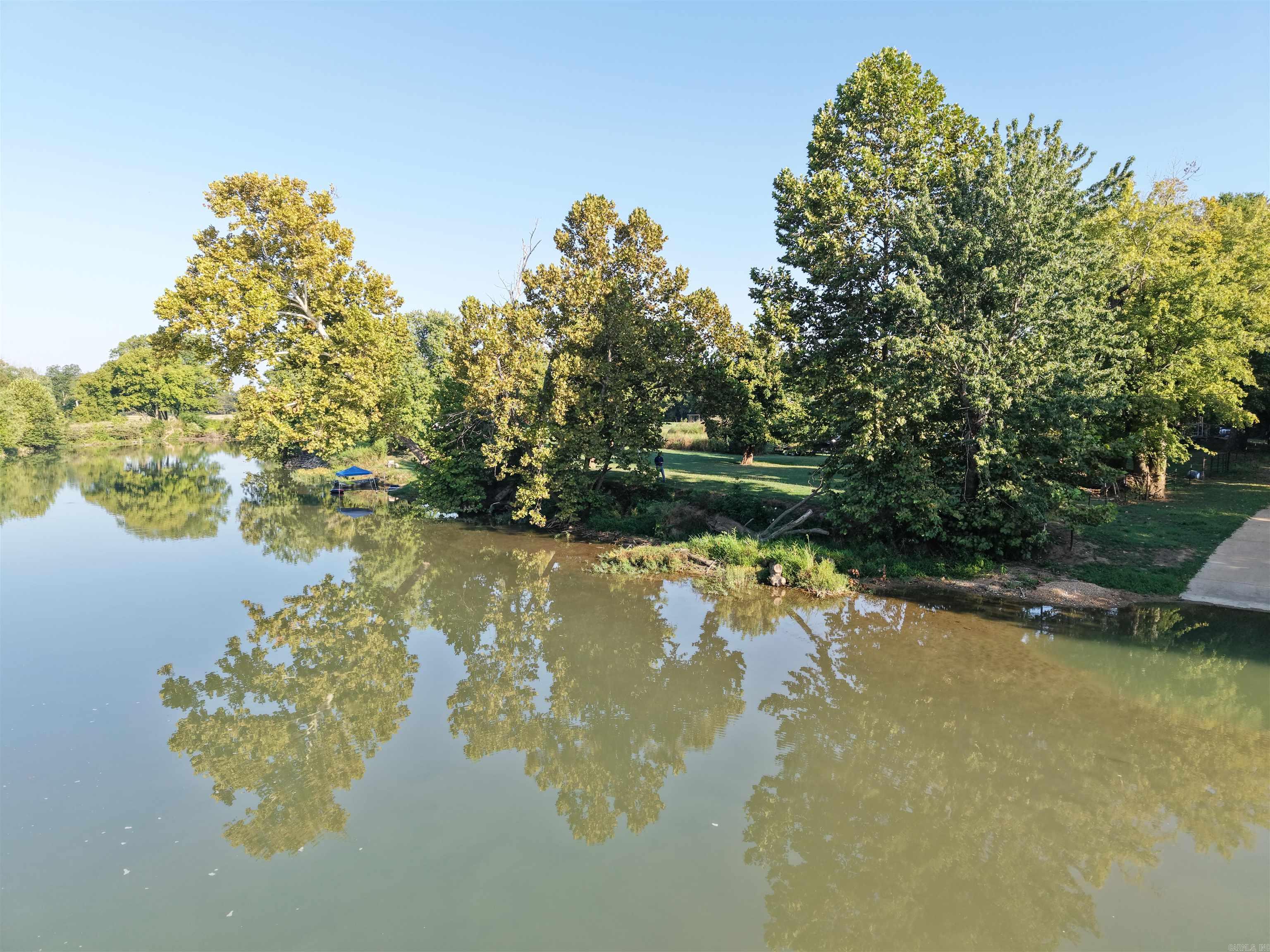 421 Outback Road Property Photo 11