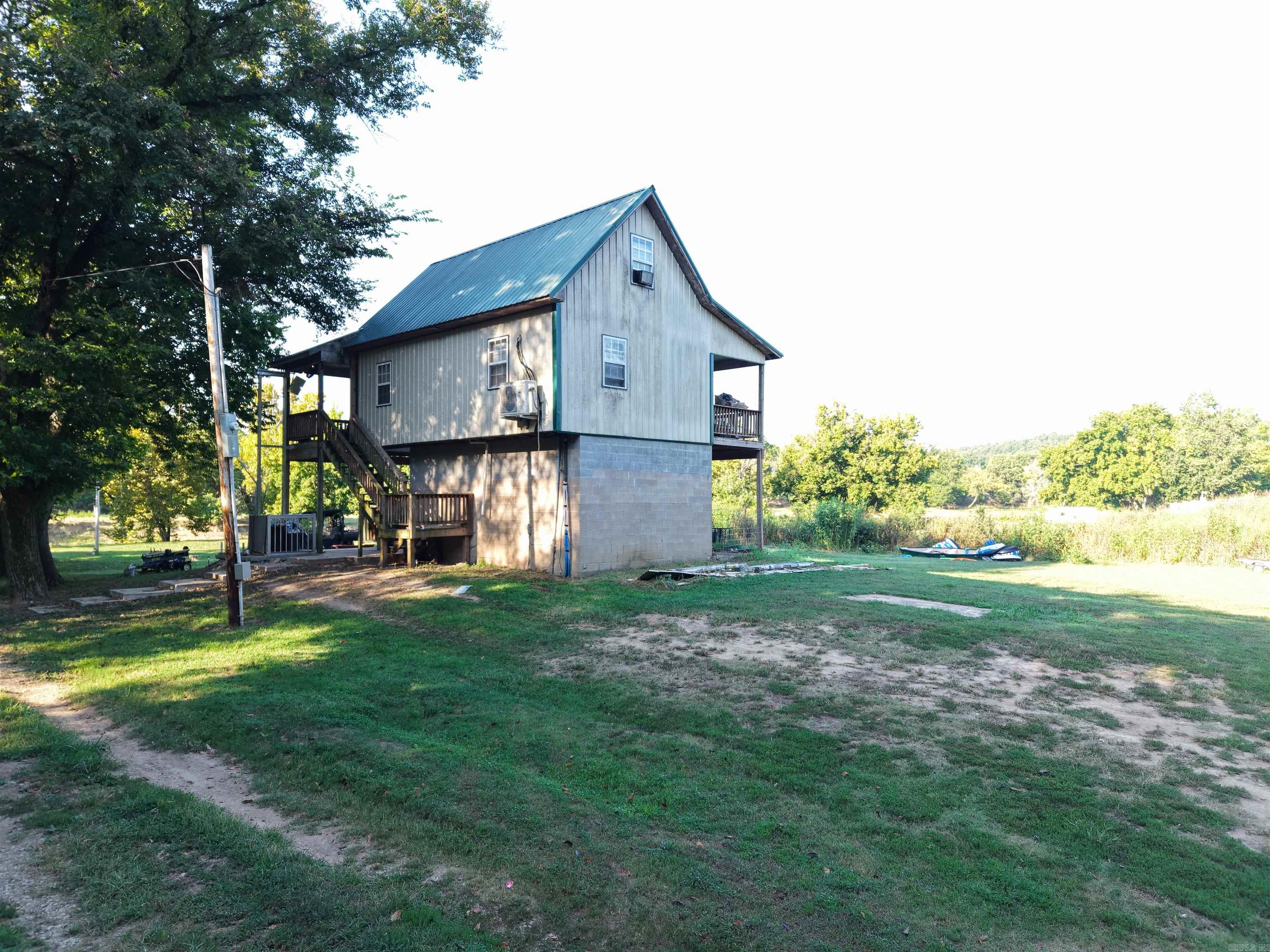 421 Outback Road Property Photo 16