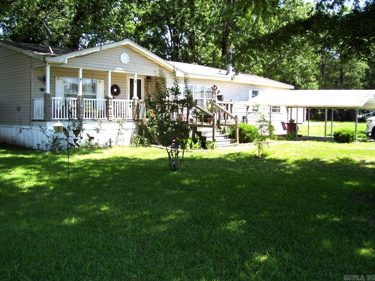 1652 N Constitution Avenue Property Photo 1