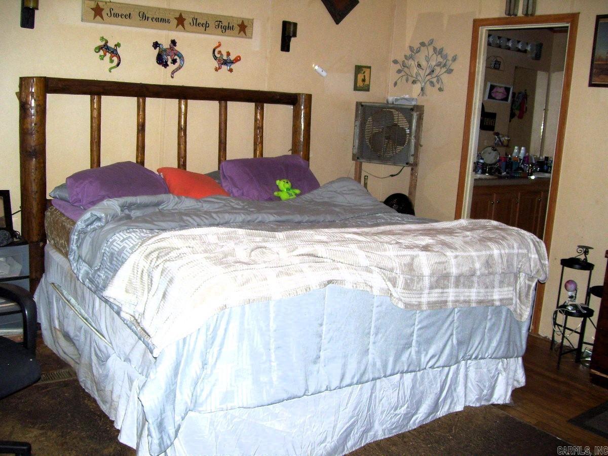 1652 N Constitution Avenue Property Photo 10