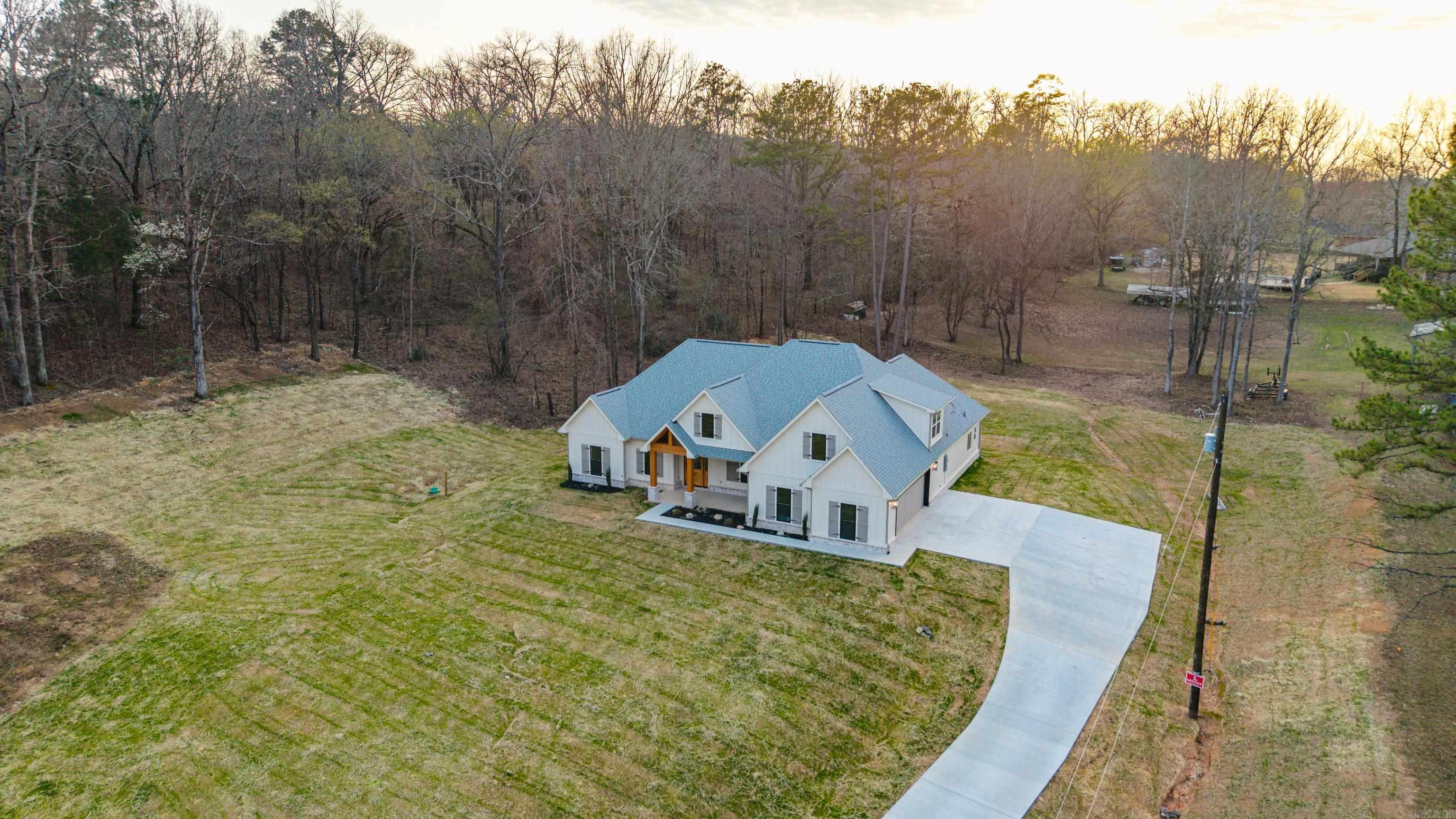 271 Frontier Trail Property Photo 48