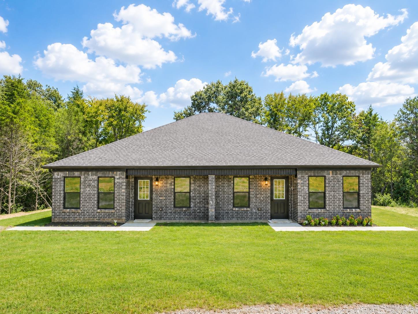 1448 Hwy 65 North