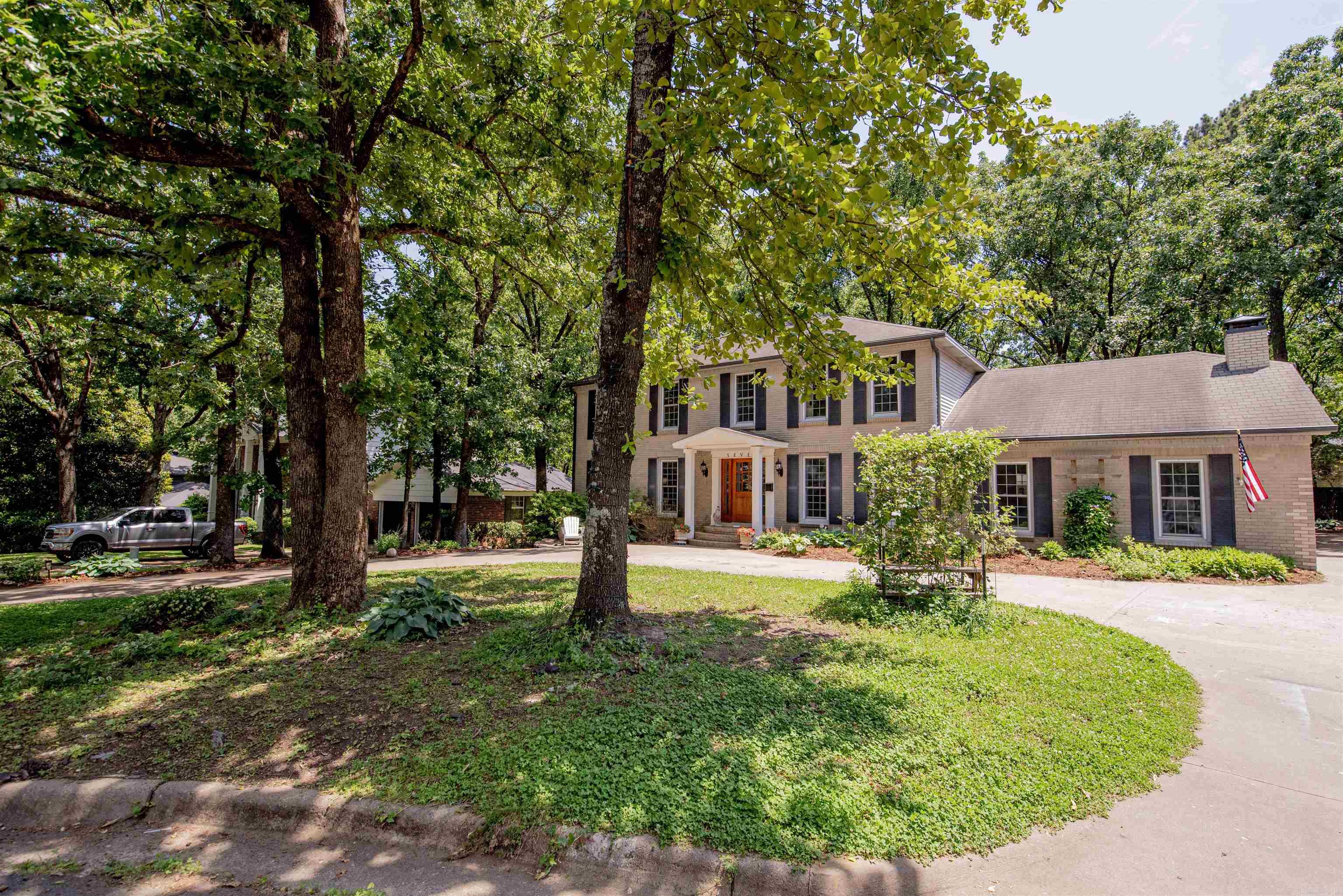 7 Chaparral Lane Property Photo 2