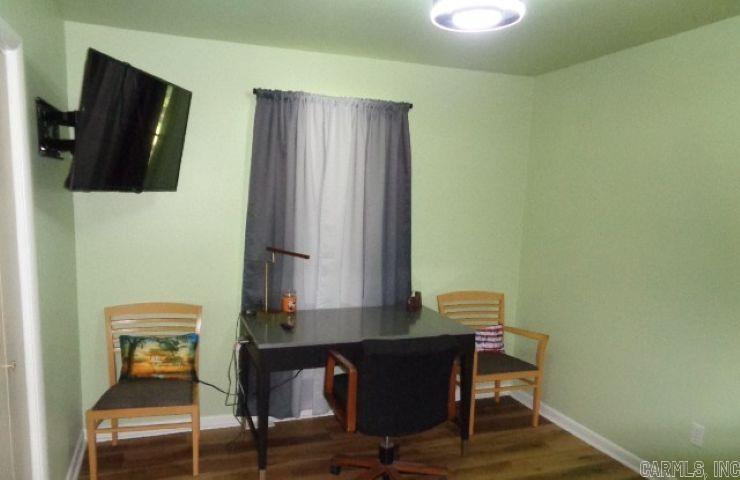 15808 Chicot Road Property Photo 26