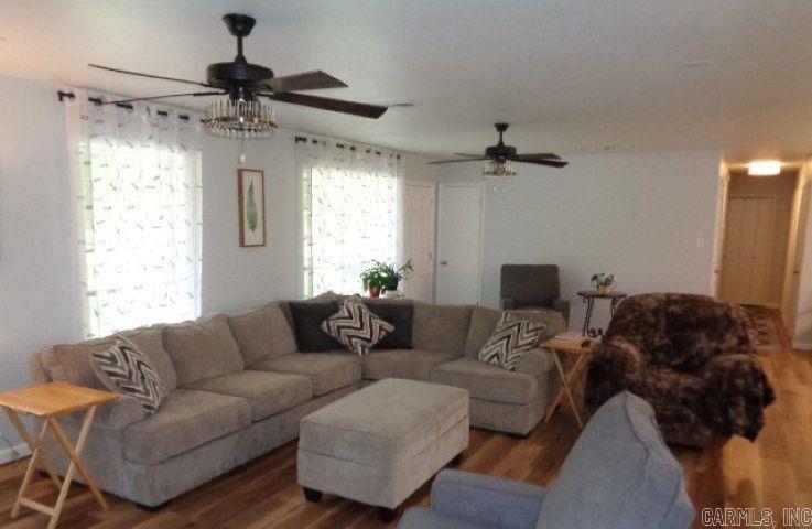 15808 Chicot Road Property Photo 33