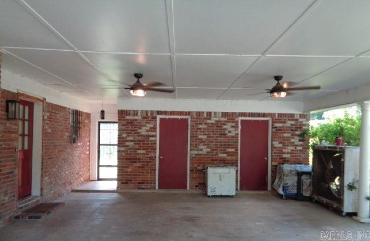 15808 Chicot Road Property Photo 34