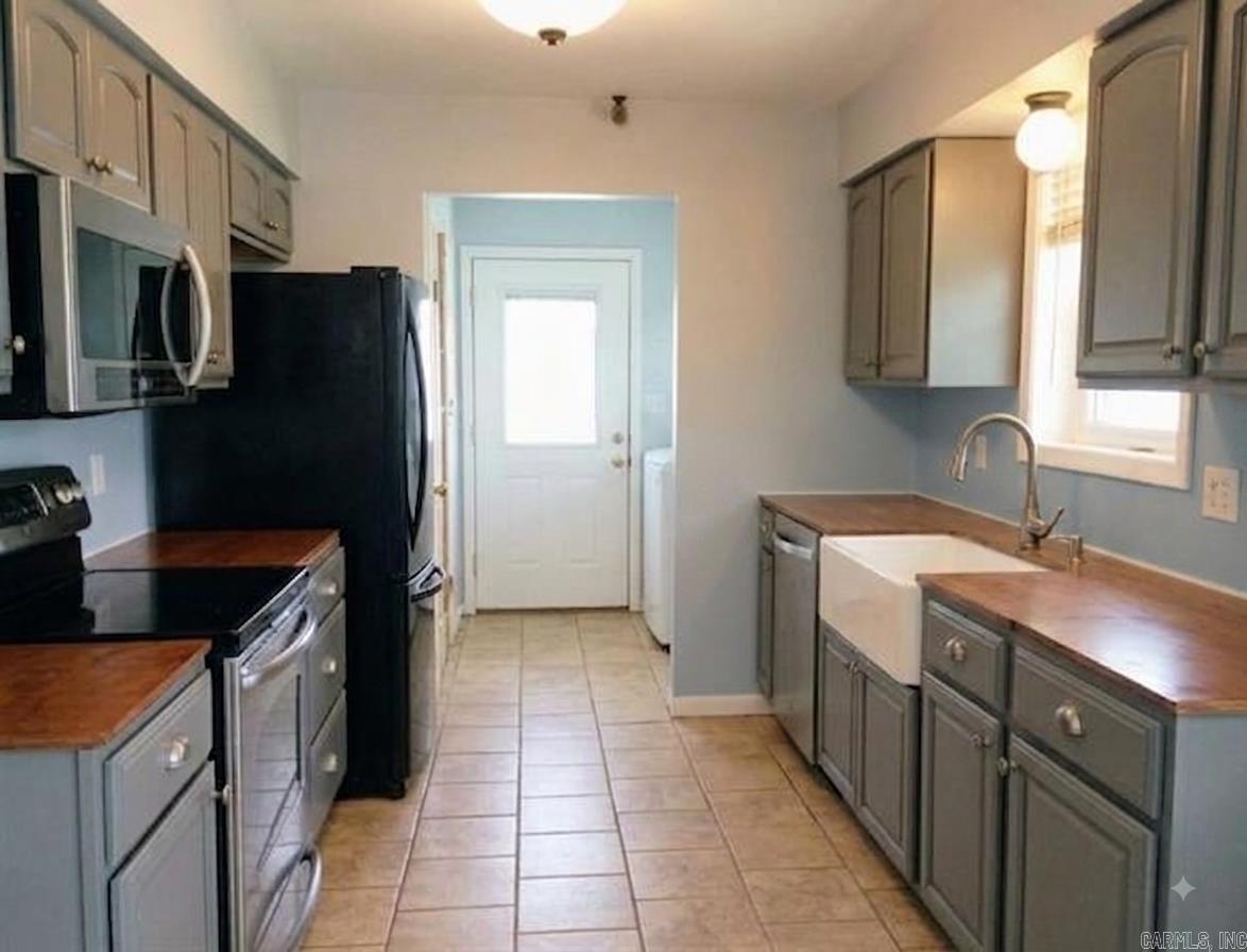 248 Velta St Property Photo 17