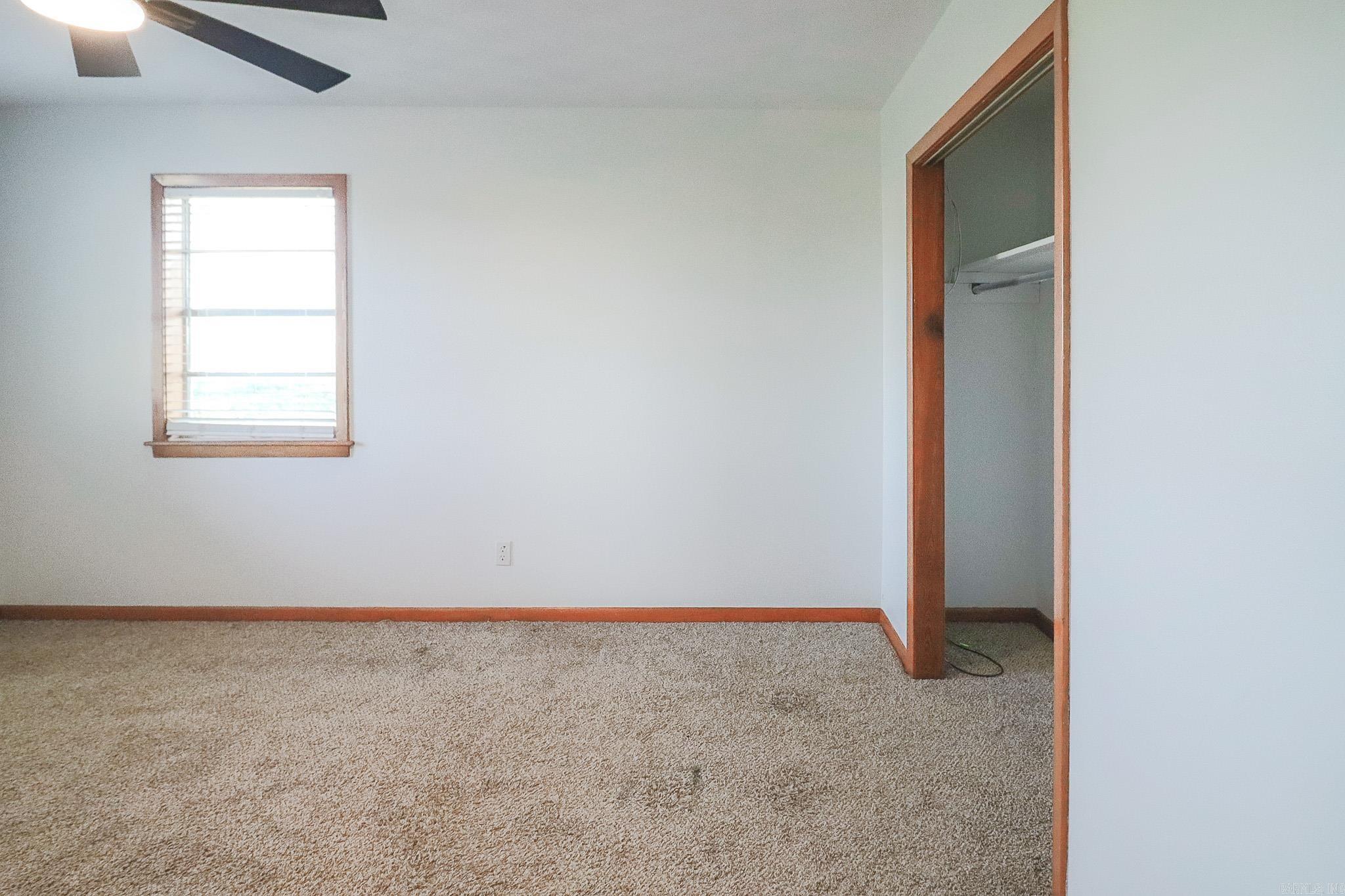 2508 County Road 960 Property Photo 32