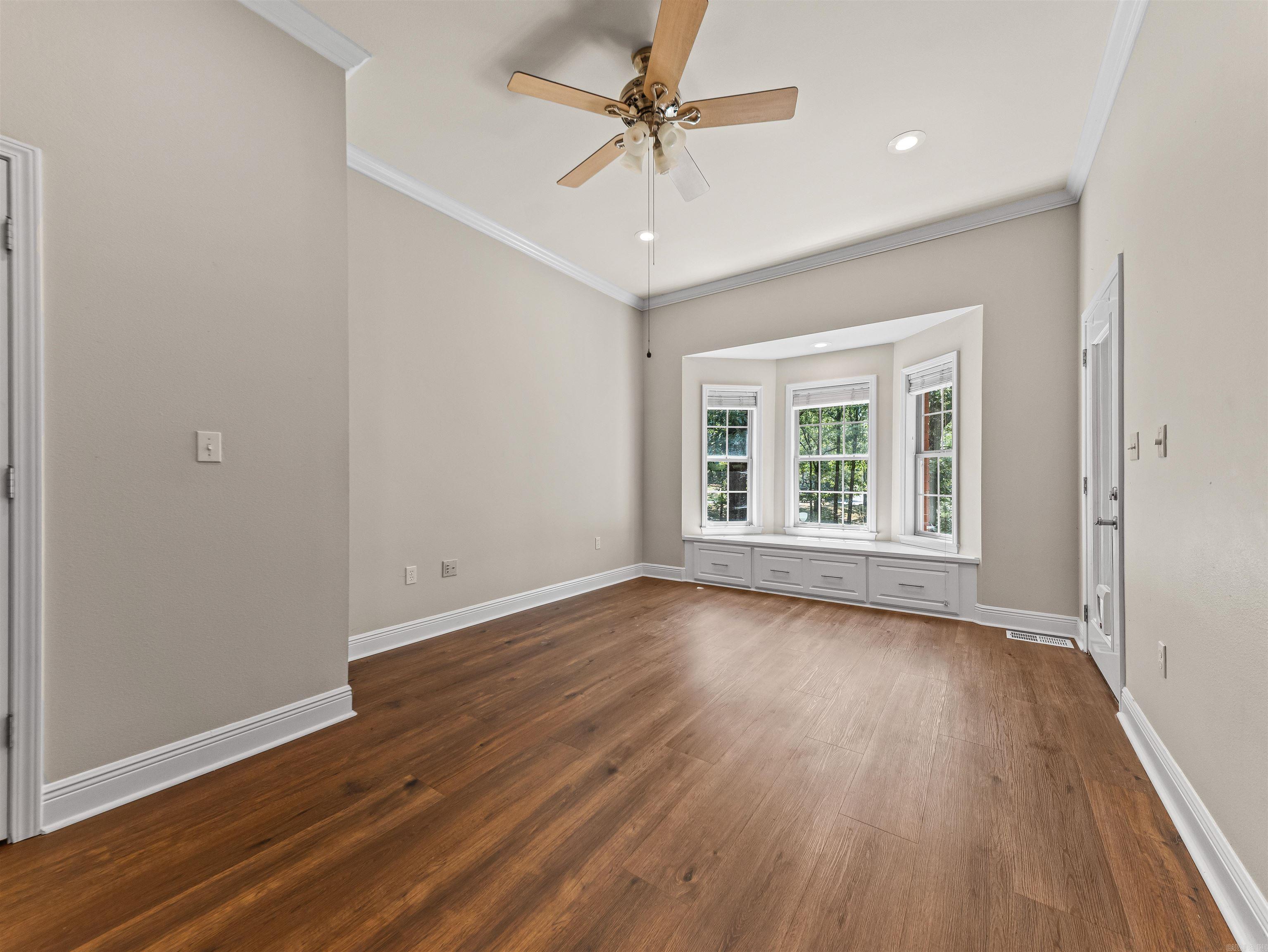 185 Hillside Place Property Photo 22