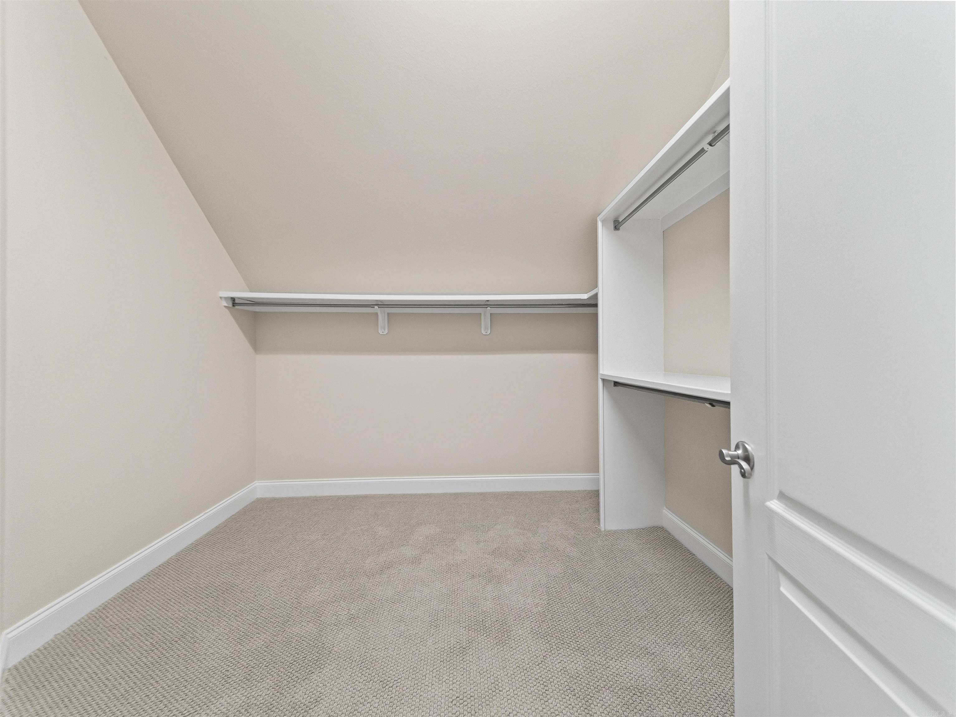 185 Hillside Place Property Photo 29