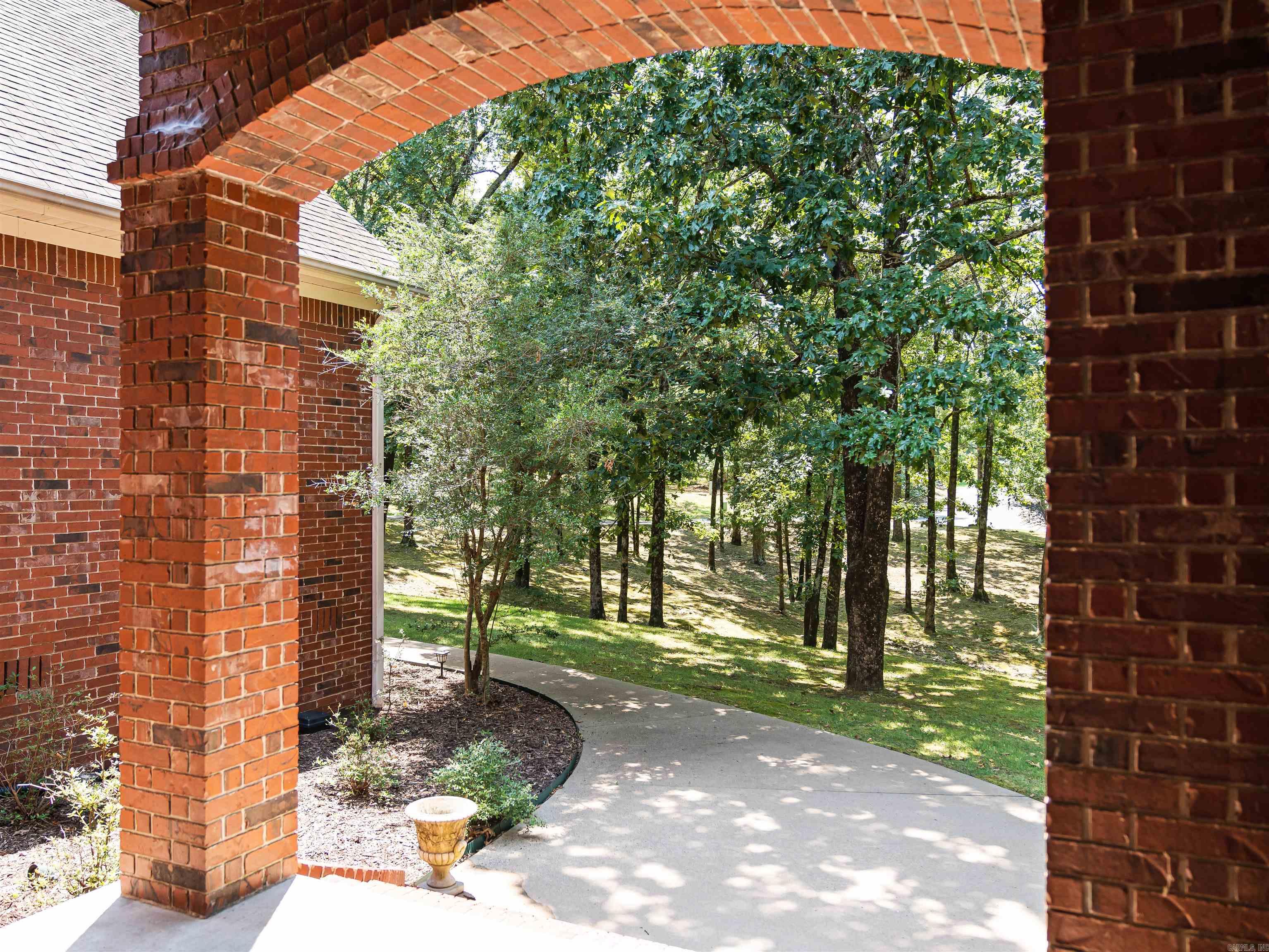 185 Hillside Place Property Photo 39