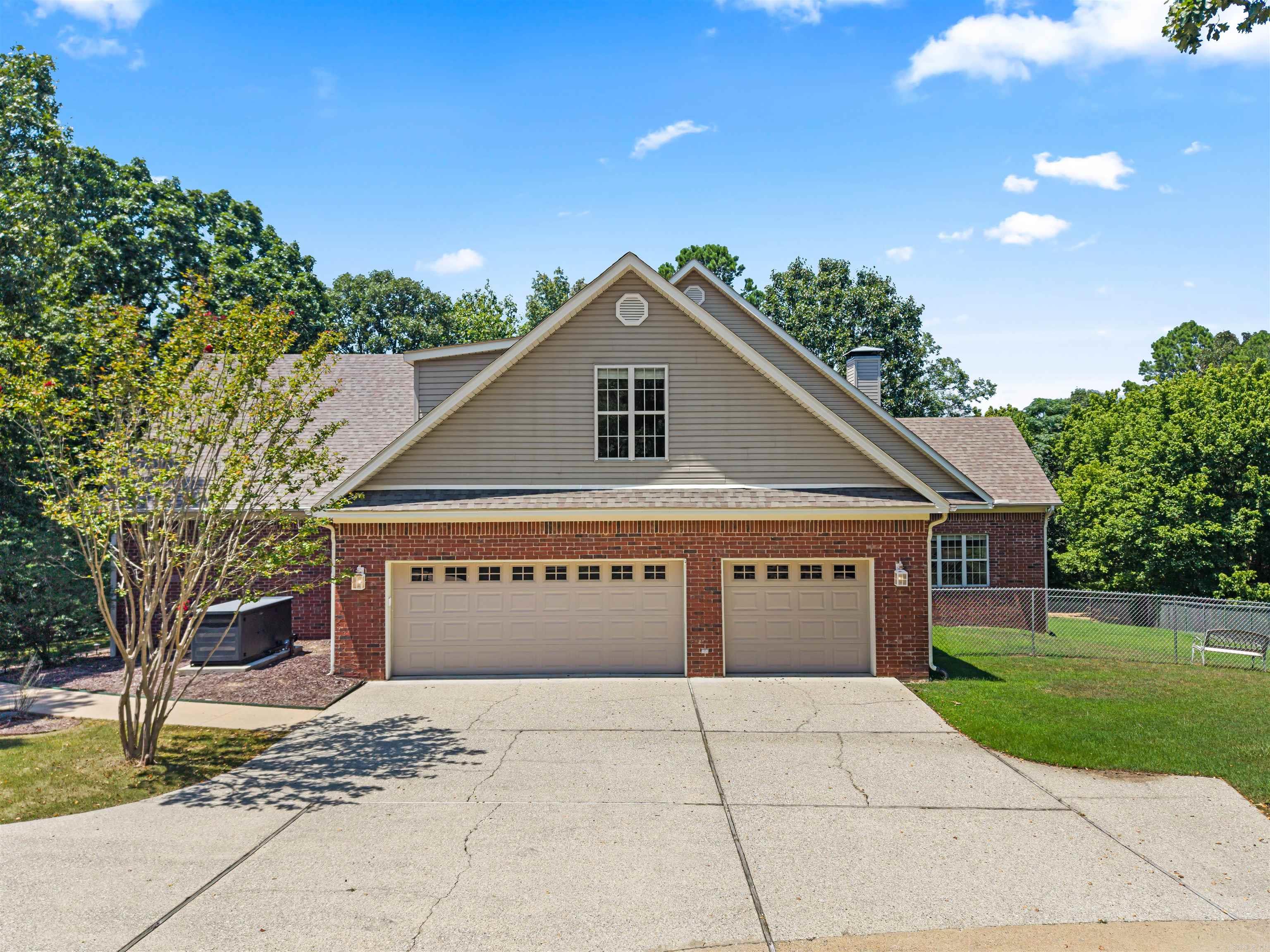 185 Hillside Place Property Photo 42