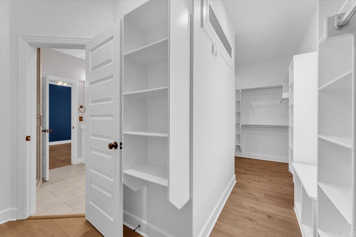 1813 Salmon Street Property Photo 30