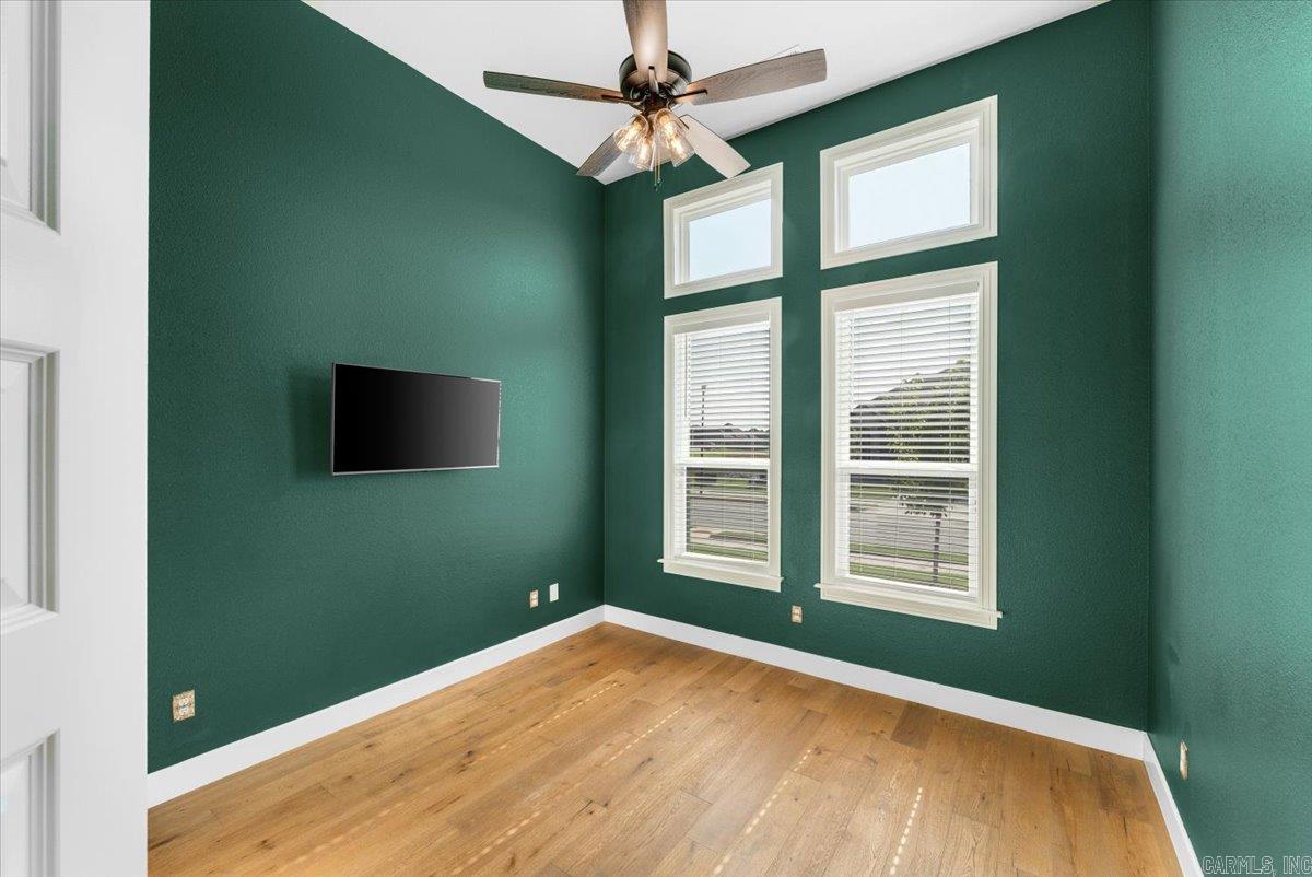 1813 Salmon Street Property Photo 31
